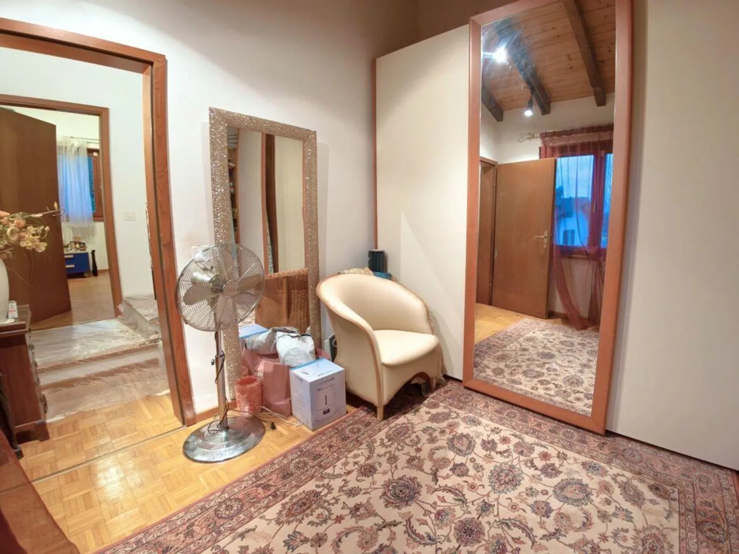 Single-family house in the green in Stabio - Photo 11 of 15