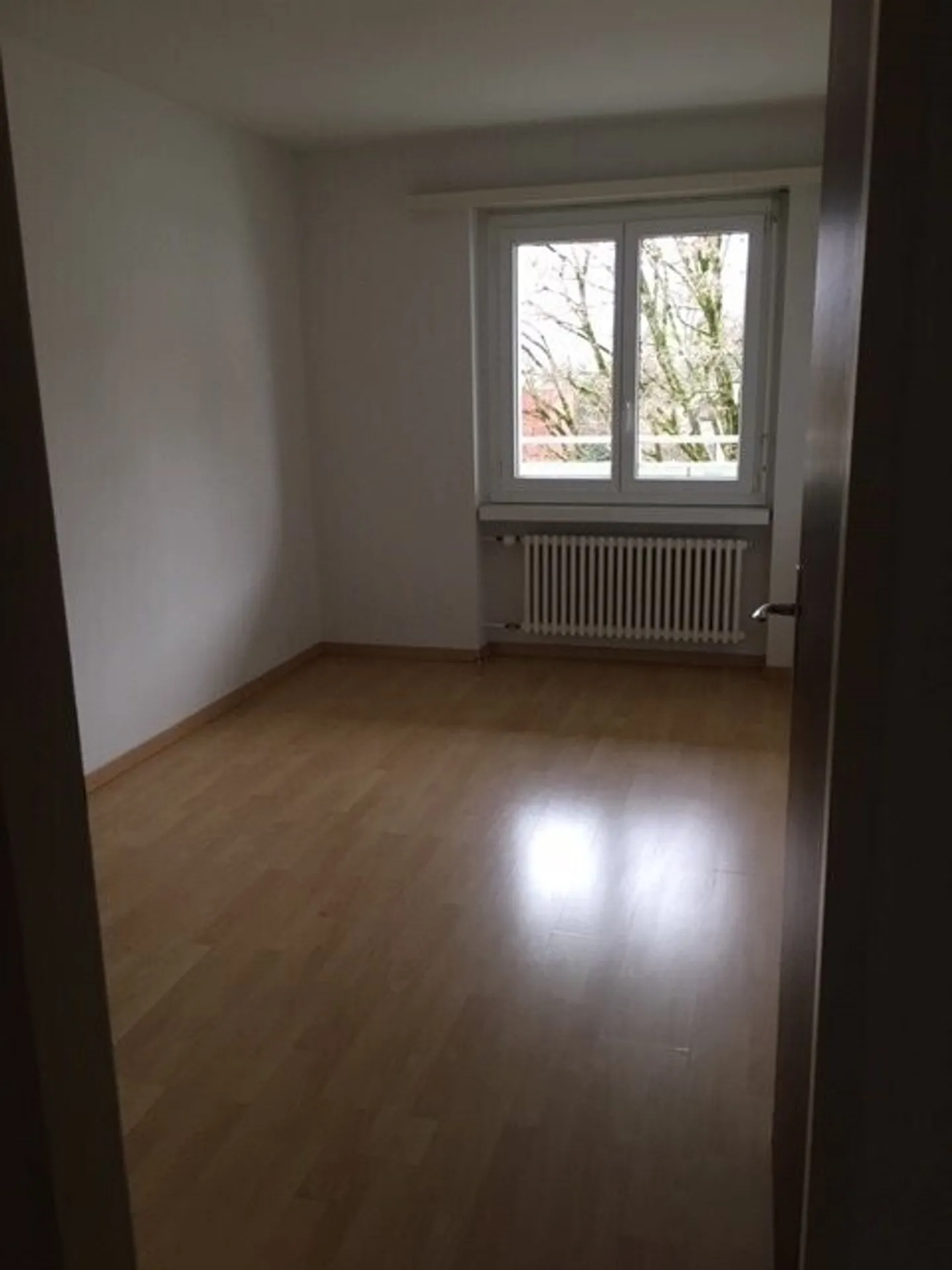 Appartamento luminoso e spazioso di 3,5 stanze nel centro di Uster - Foto 7 di 7