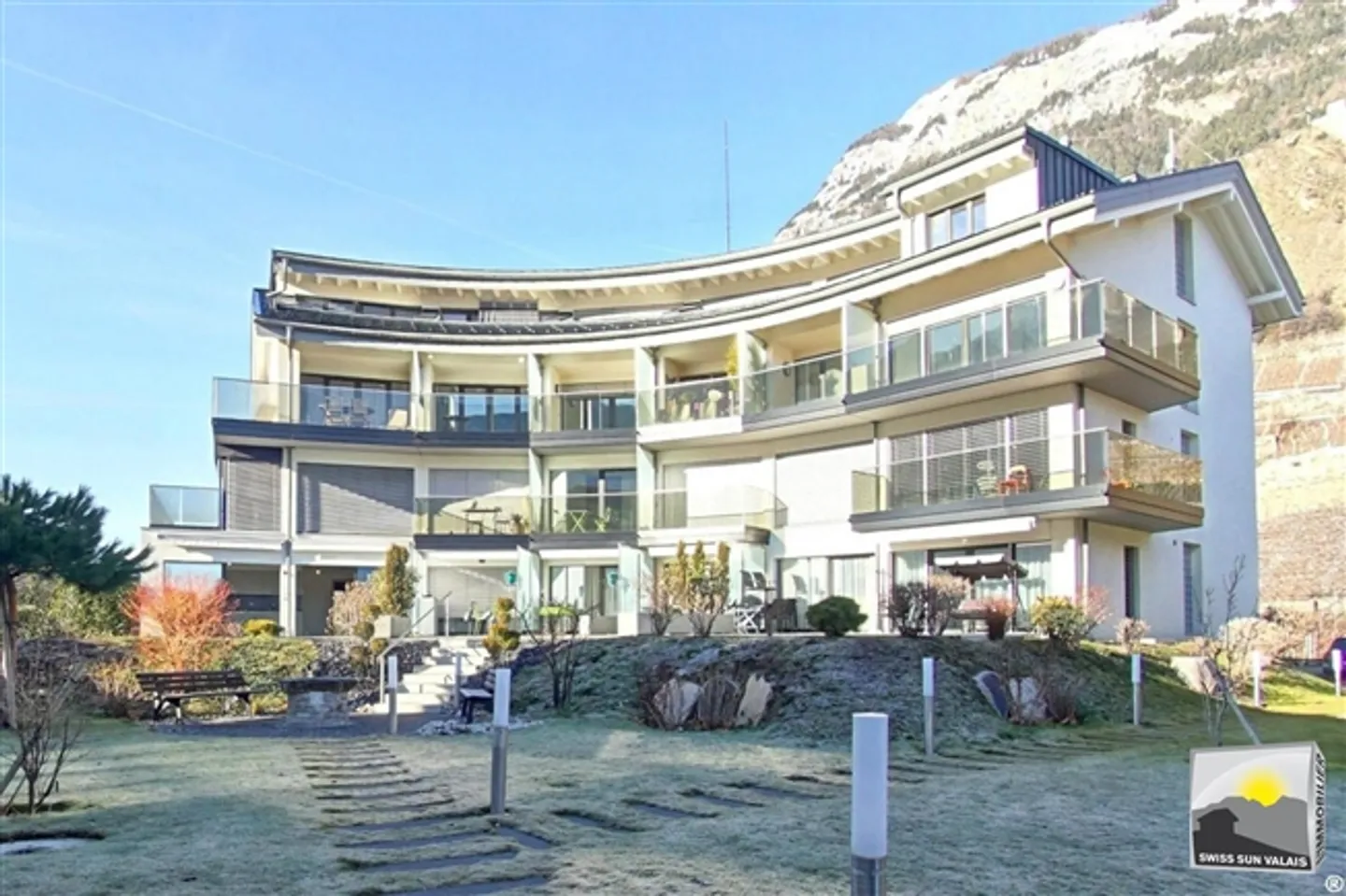 «Saillon. Sono "LA MIA LUNA DI MIELE" appartamento attraversante al piano terra con prato 3.5 locali di 115 m2 - Foto 15 di 20