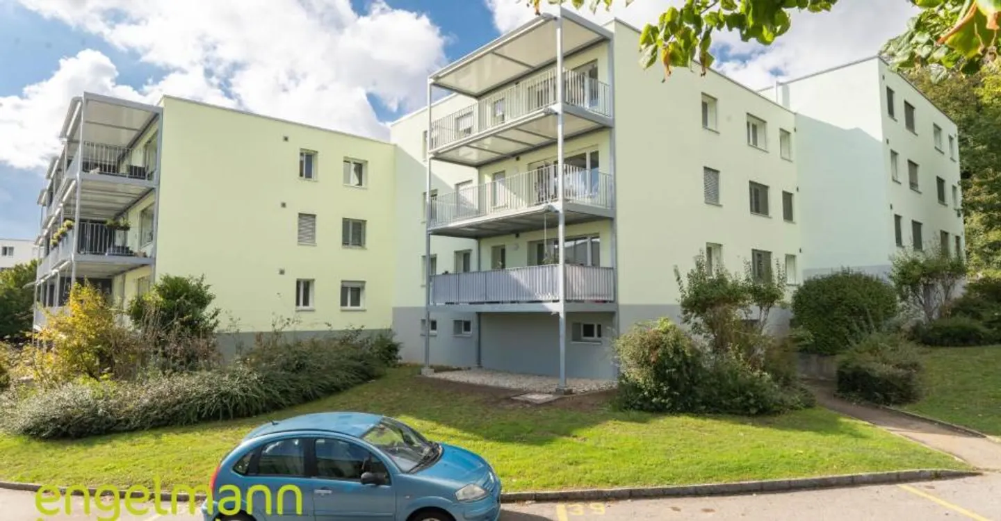 Appartement 4 pièces rénové - Photo 1 sur 13