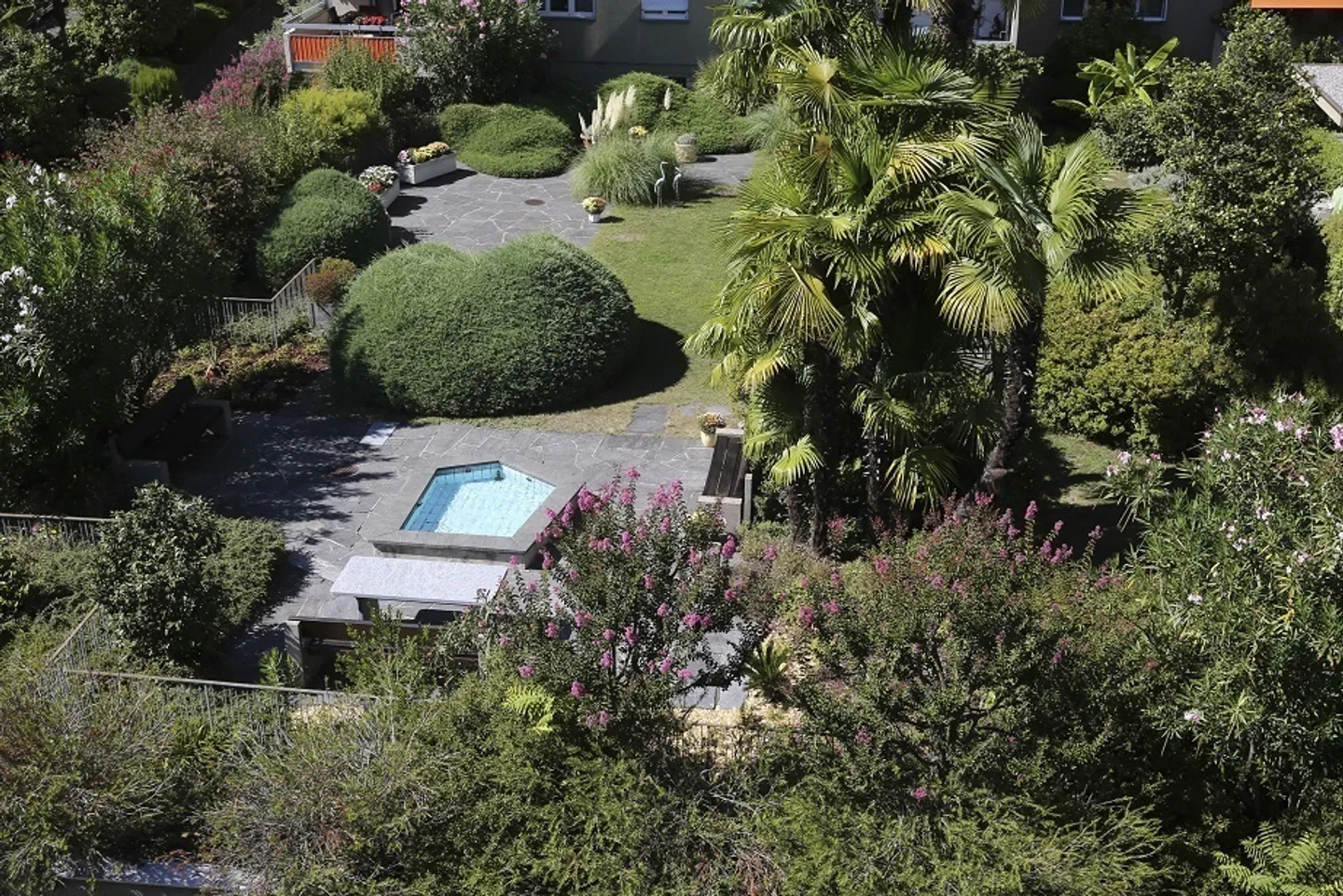 Appartement Charmant avec Vue sur le Lac - Photo 4 sur 26