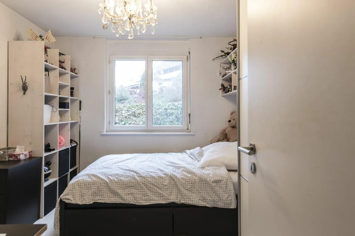 Ampio appartamento di 5,5 stanze con posto auto - Foto 27 di 30