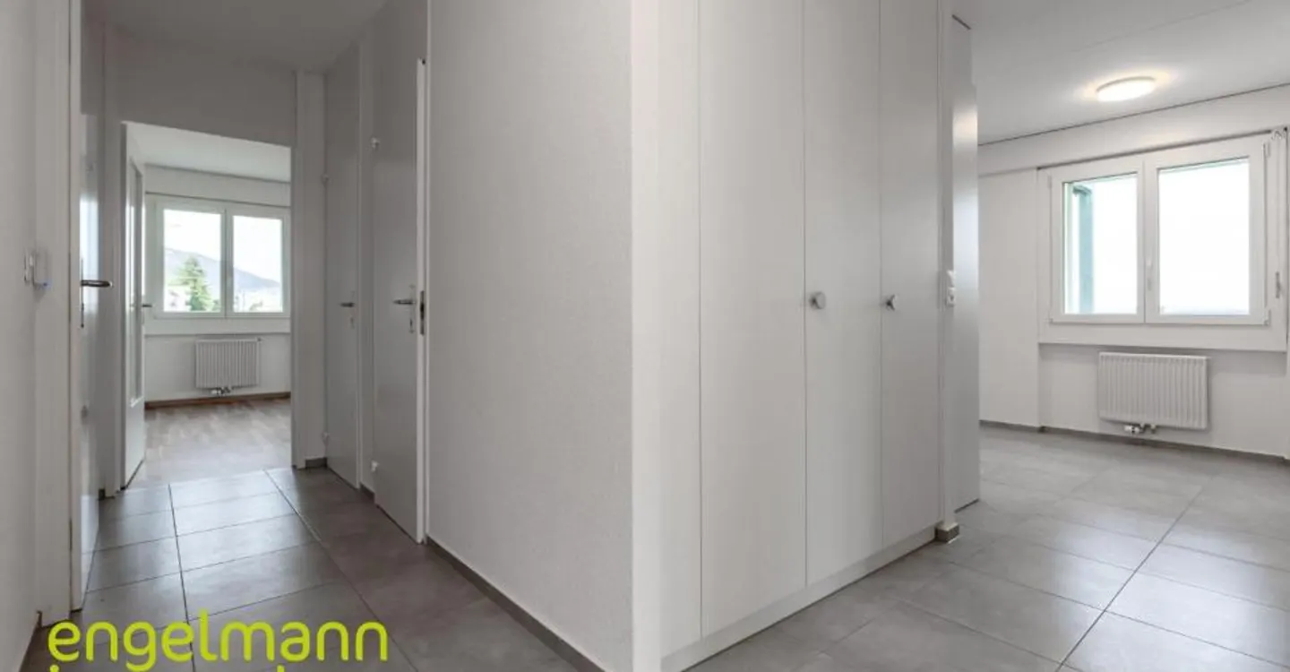 Appartement 4 pièces rénové - Photo 4 sur 13