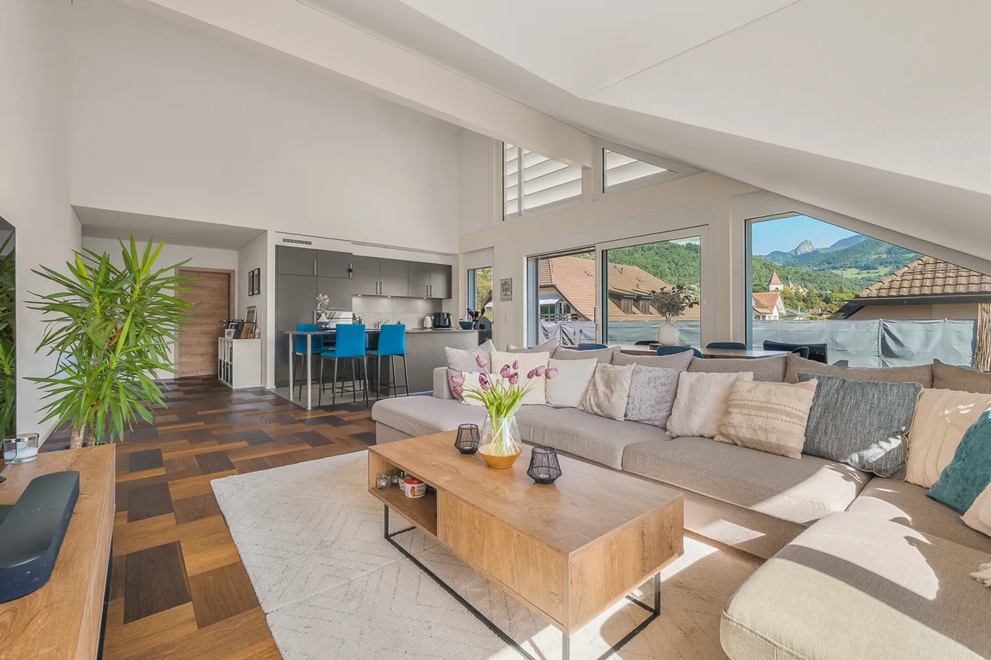 4,5-Zimmer-Wohnung - Foto 2 von 12