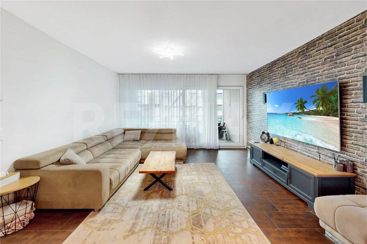 familienfreundlich und zentral in Safenwil 110 m² Nettowohnfläche + 15 m² Balkon - Foto 3 von 13