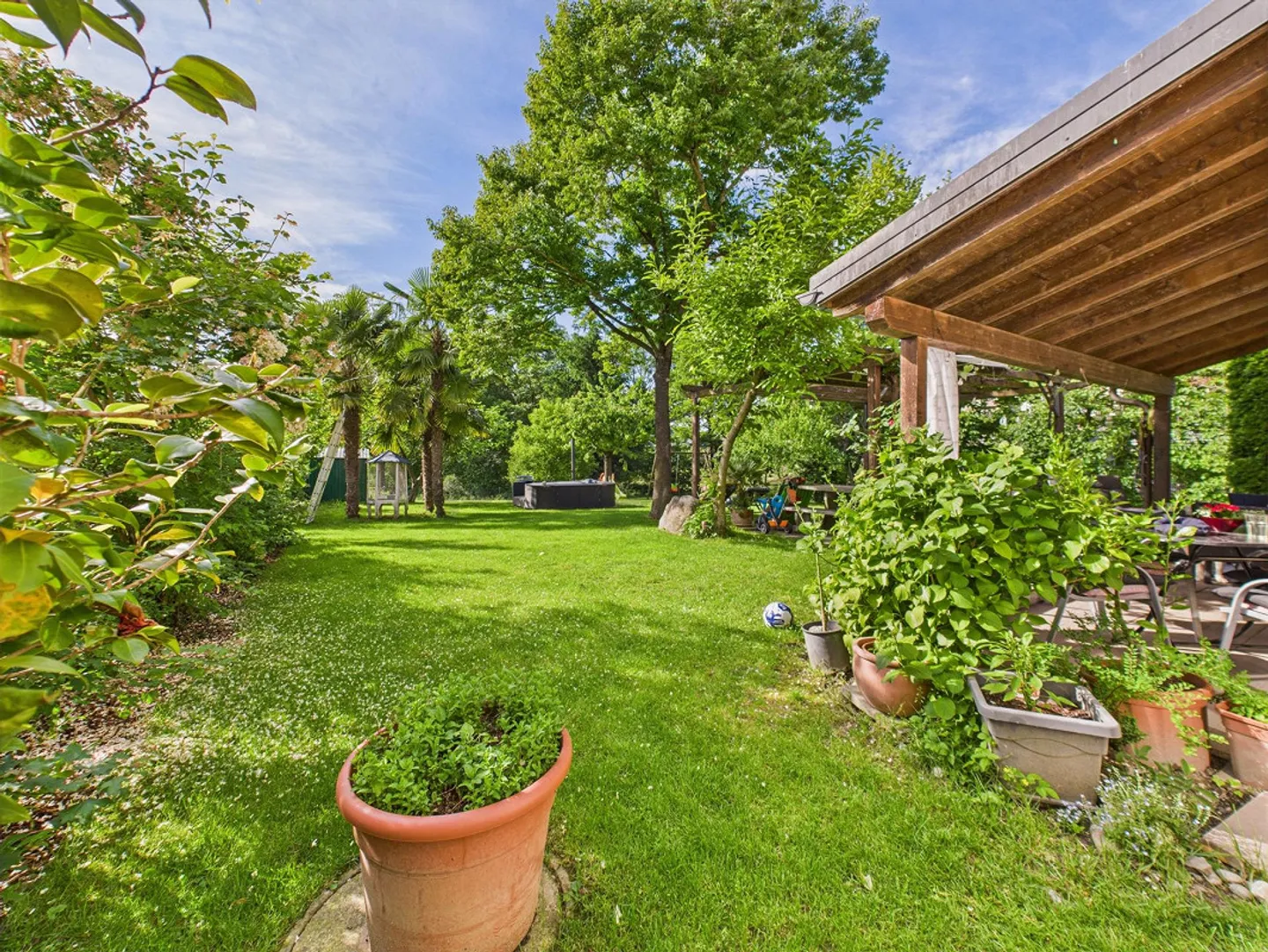 Tranquillité et nature : magnifique villa avec grand jardin - Photo 13 sur 14