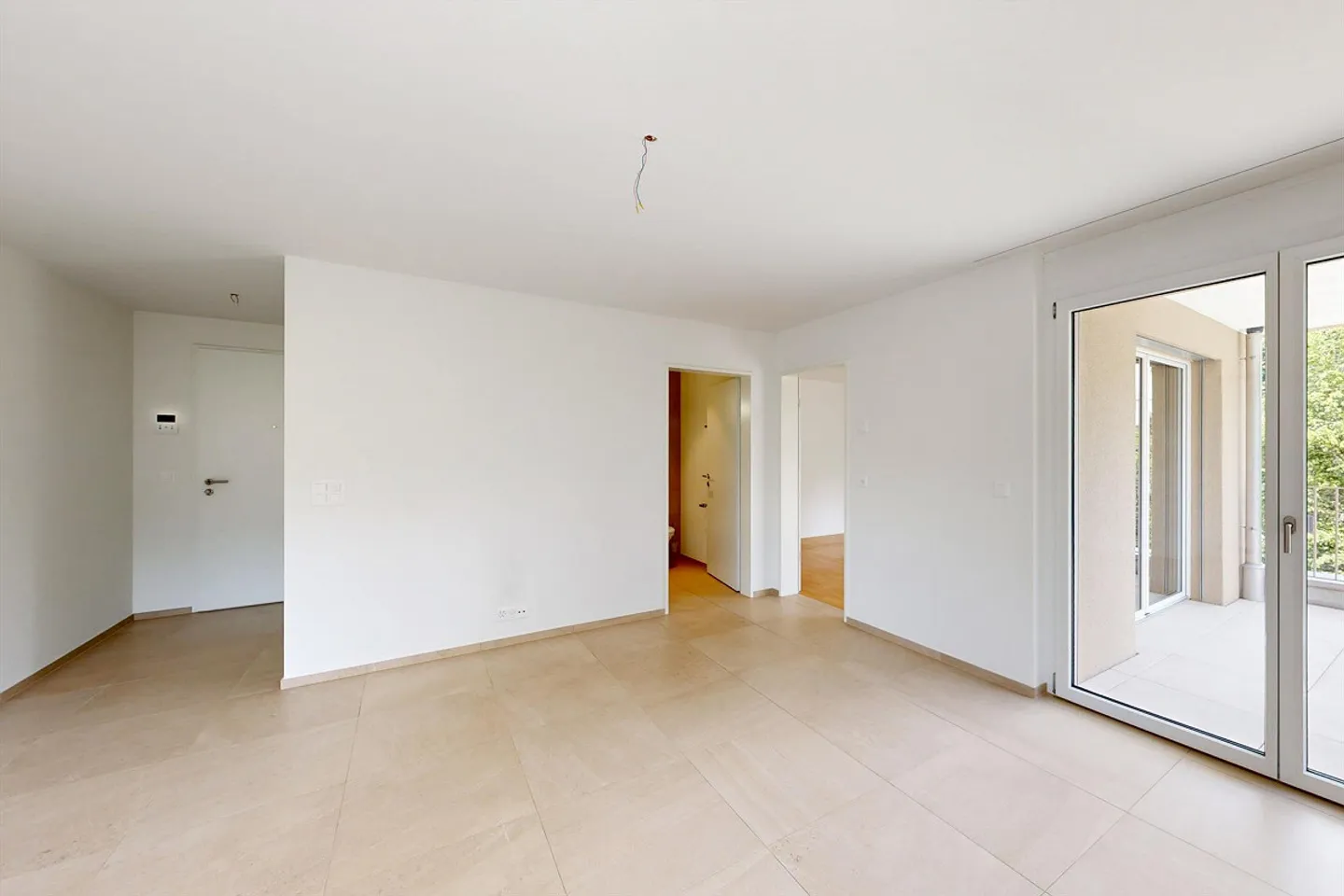 Départ vers votre propre bonheur - Photo 3 sur 8