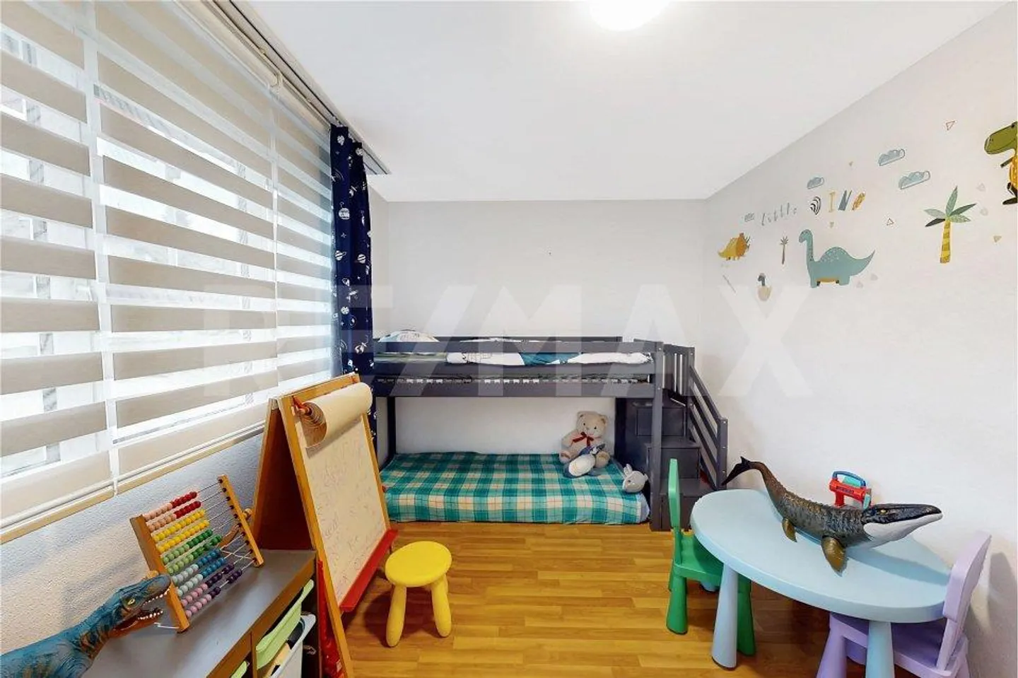 familienfreundlich und zentral in Safenwil 110 m² Nettowohnfläche + 15 m² Balkon - Foto 12 von 13