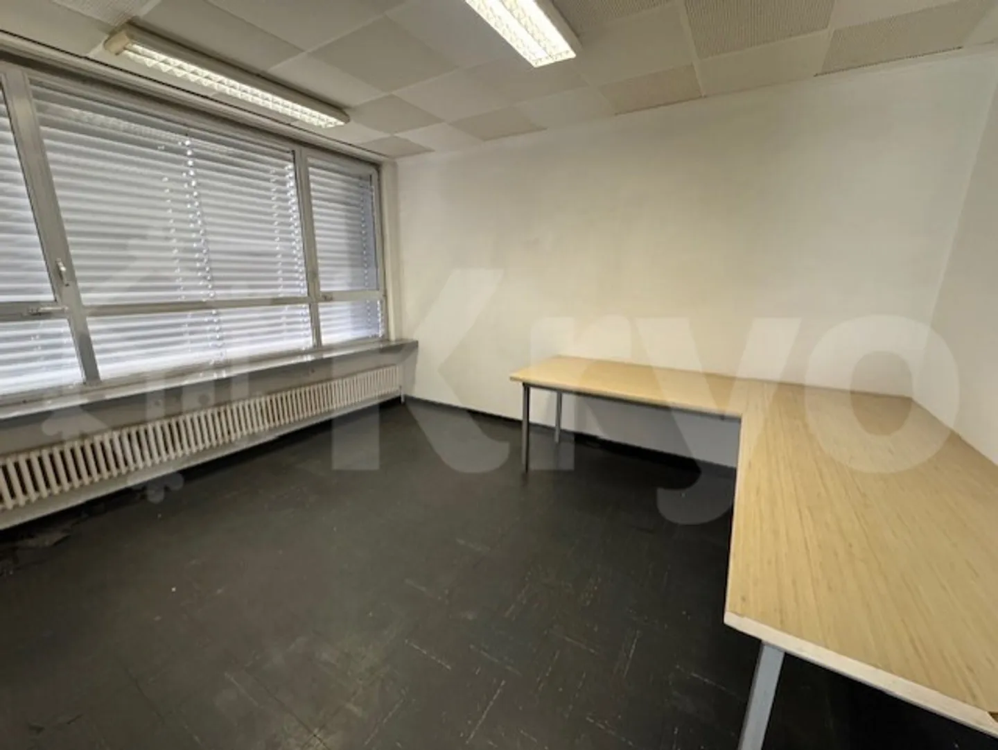 Espace Commercial Polyvalent à Porrentruy - Photo 2 sur 6