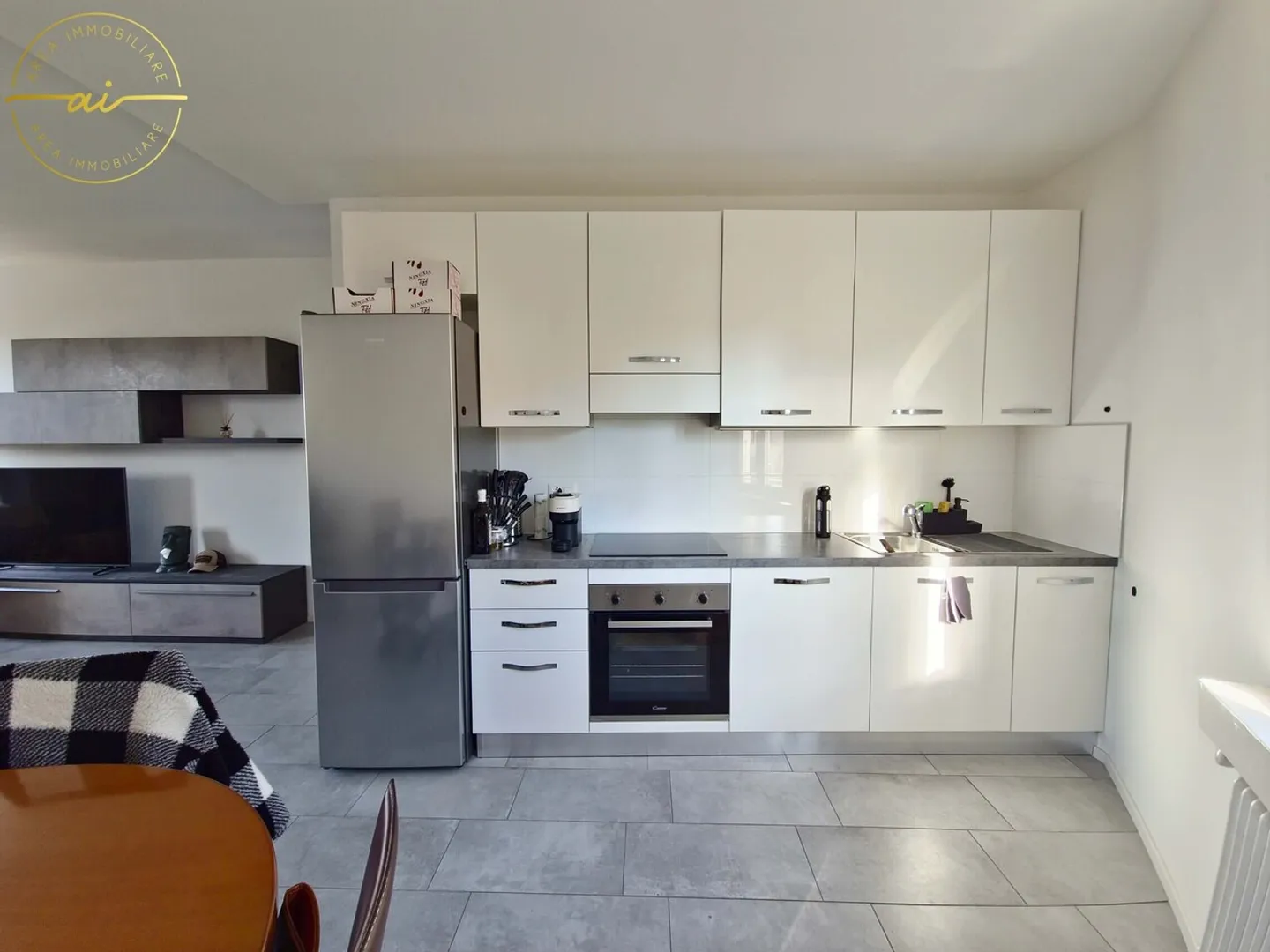 MODERNES WOHNUNG 3.5 ZIMMER IN MORBIO INFERIORE - Foto 4 von 9