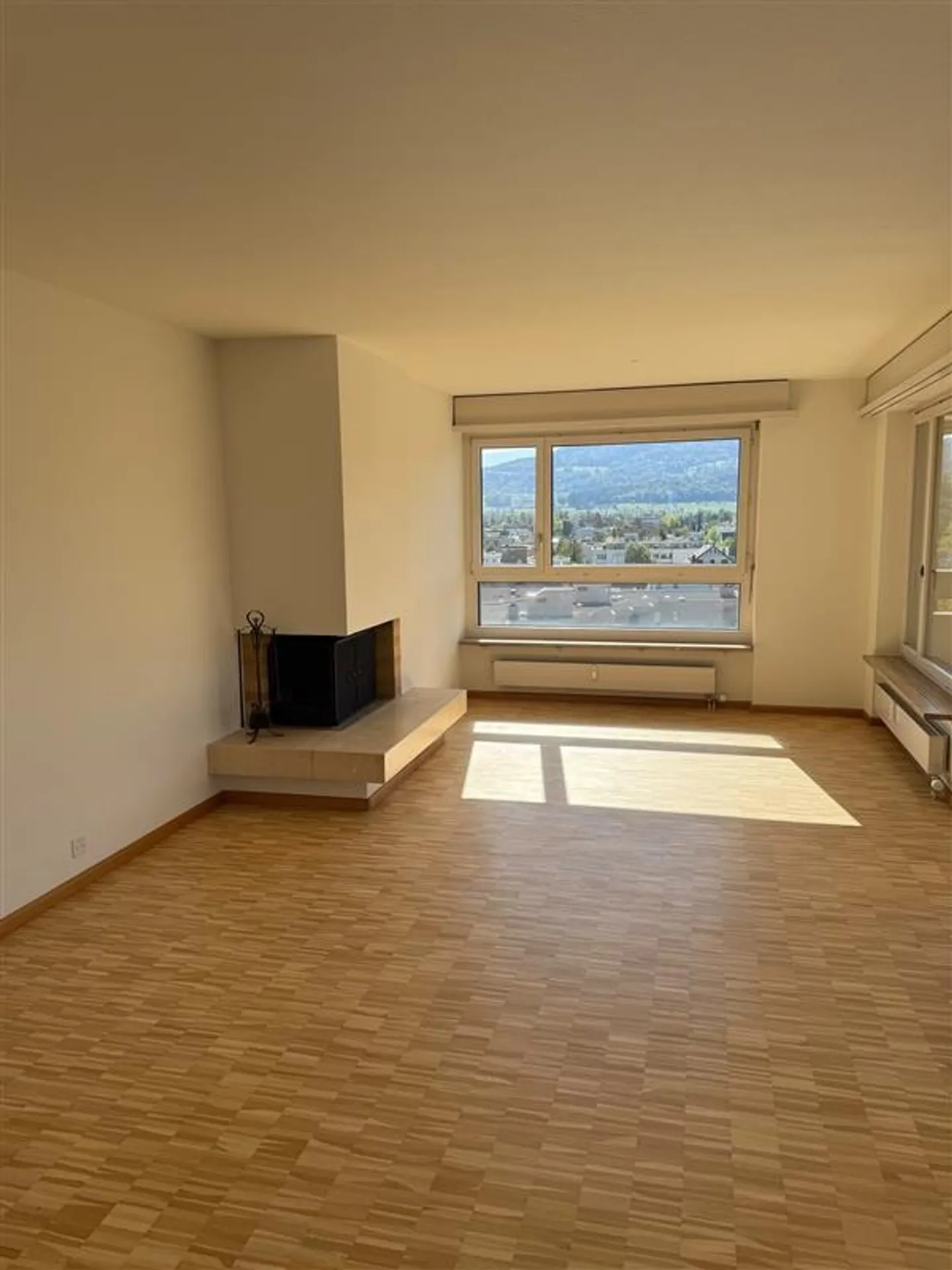 Geräumige 4.5-Zimmerwohnung - Foto 3 von 8