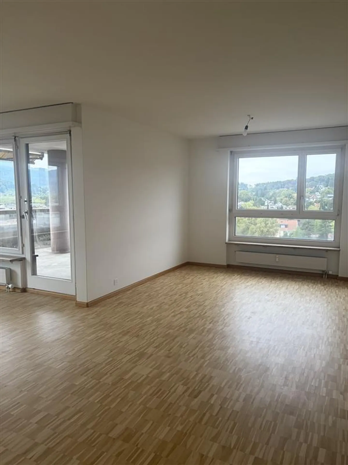 Geräumige 4.5-Zimmerwohnung - Foto 4 von 8