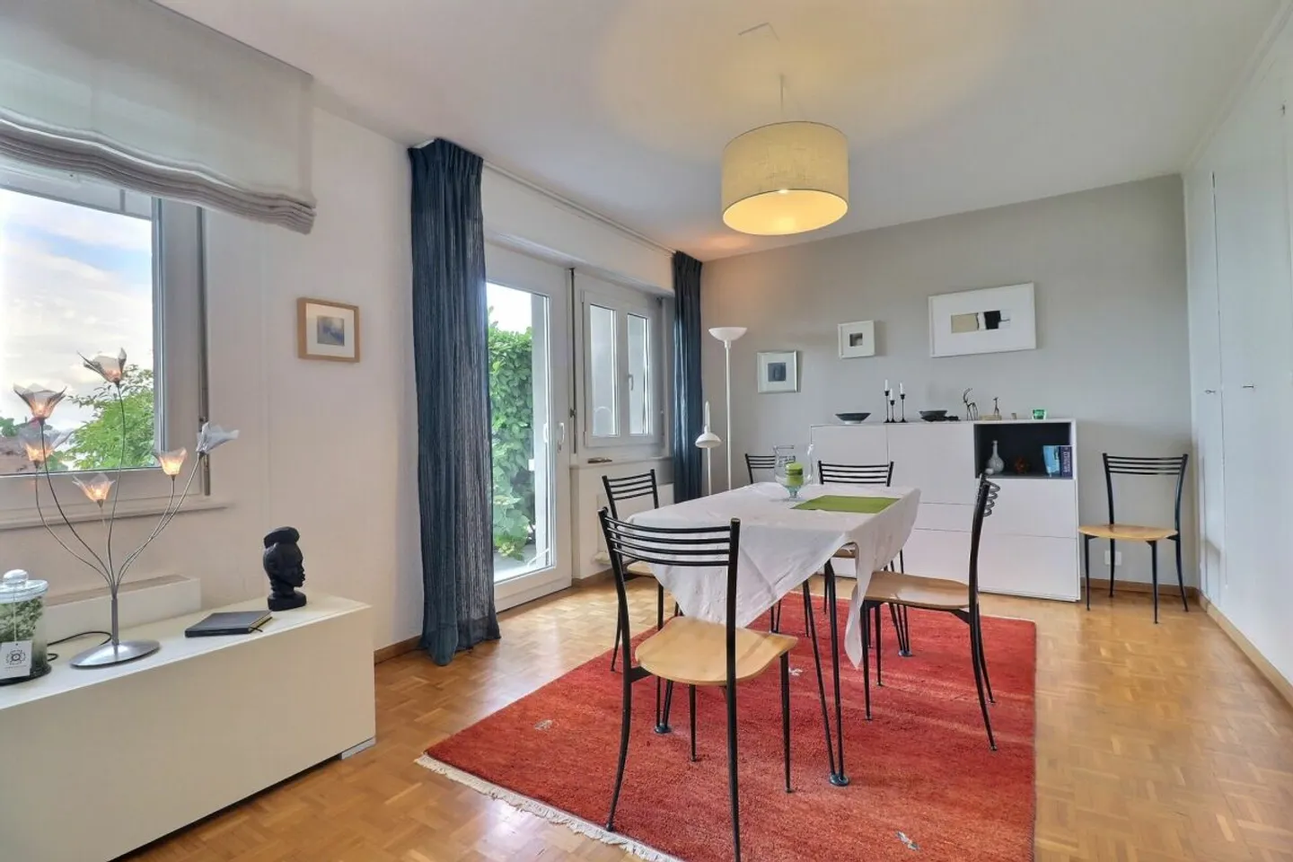 Stilvolle Villa mit Seeblick - Foto 13 von 23