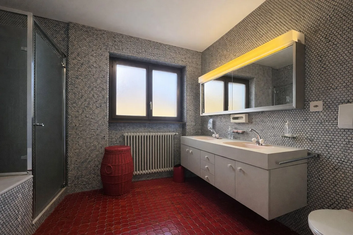 Wunderschöne Villa mit Pool und Blick - Foto 25 von 26