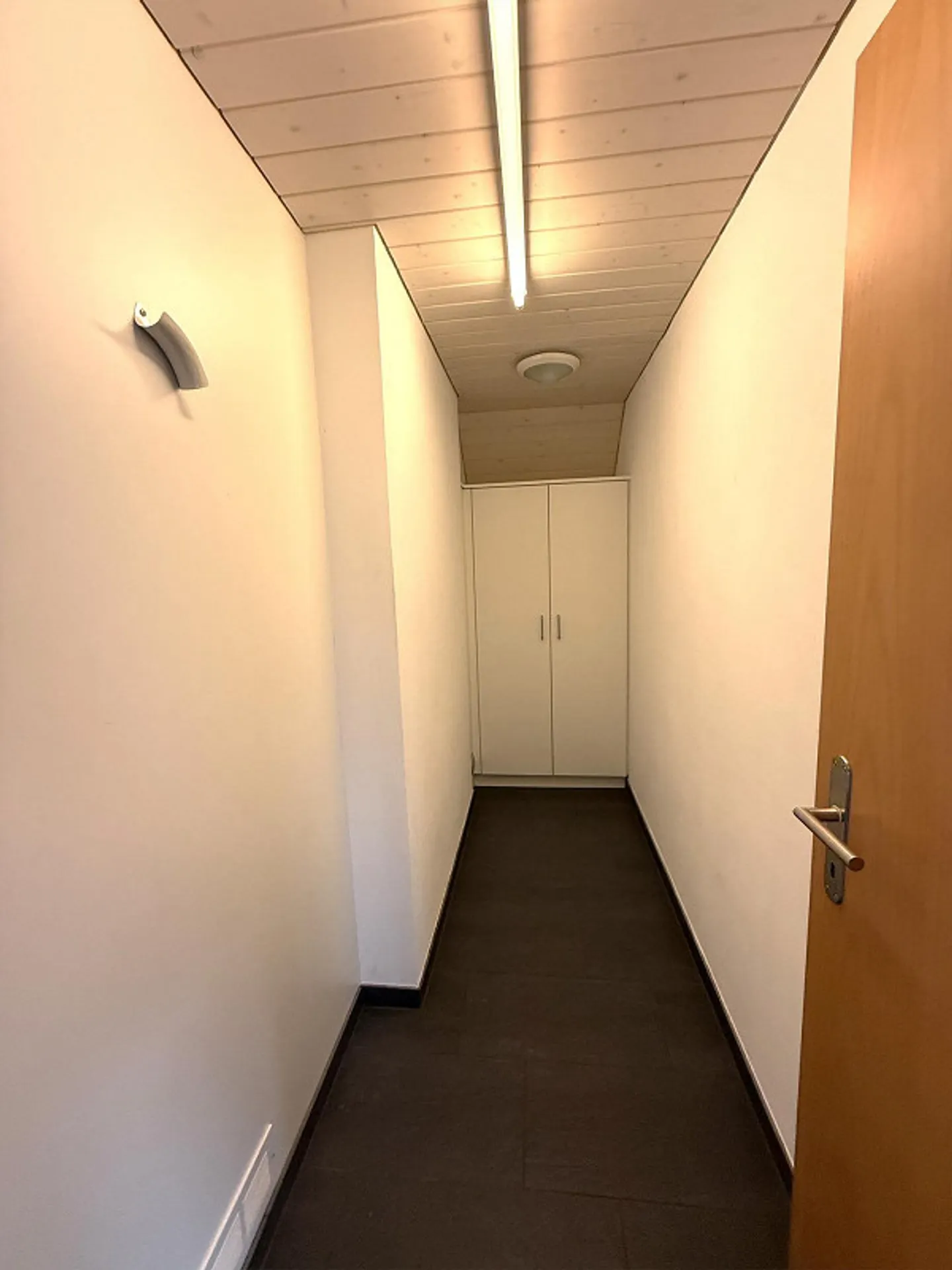 Spacious 3.5-room apartment | Living like in your own house part - Photo 8 of 12