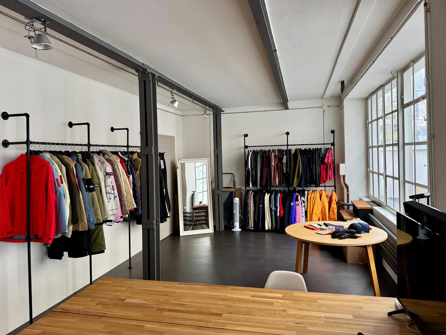 Atelier con giardino d'inverno - Foto 3 di 7