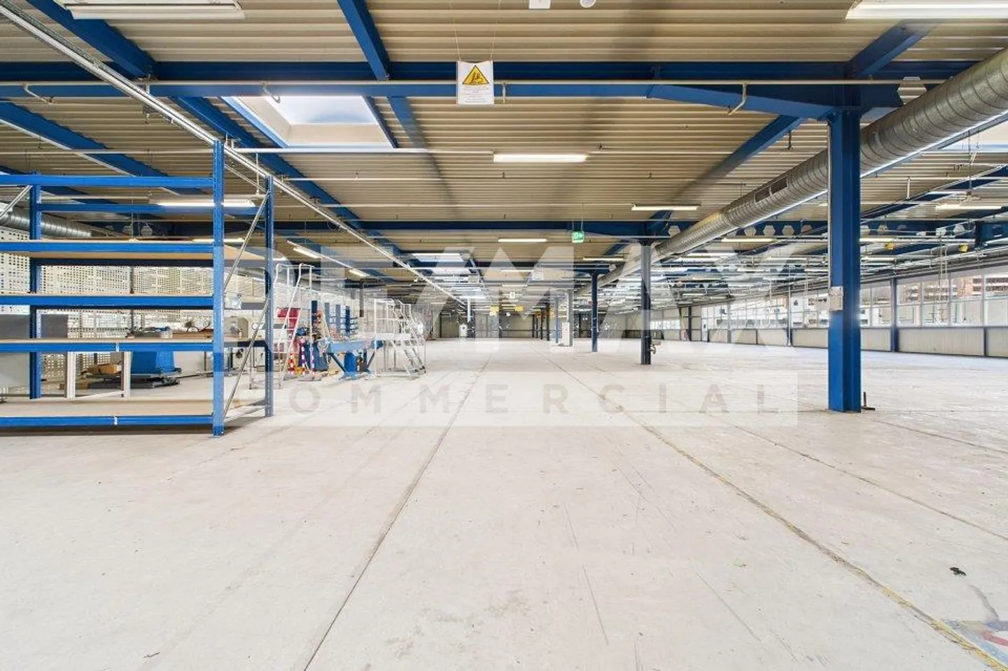 Important bâtiment commercial et industriel - Photo 1 sur 13