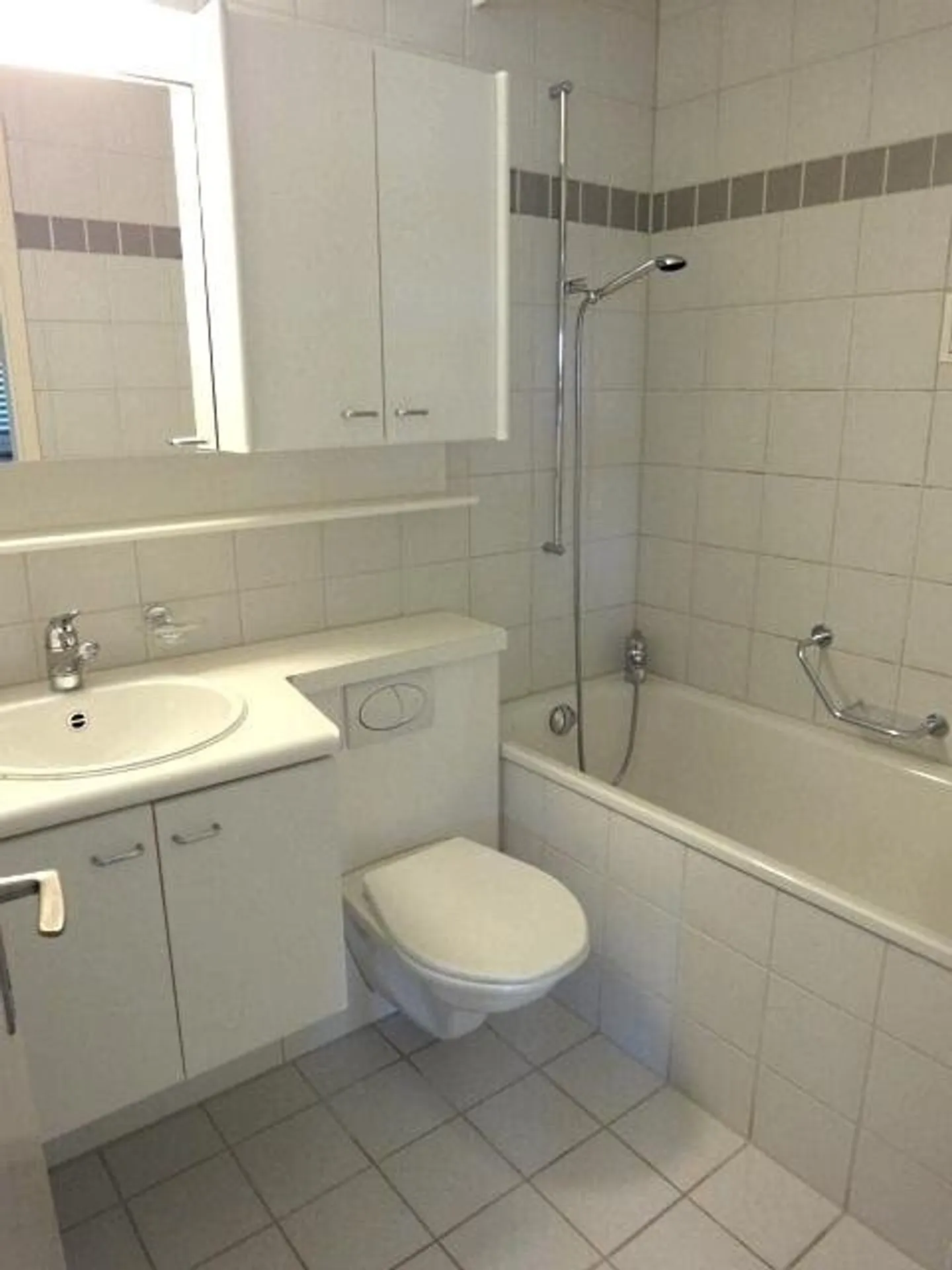 Sonnige Wohnung mit moderner Küche - Foto 6 von 7