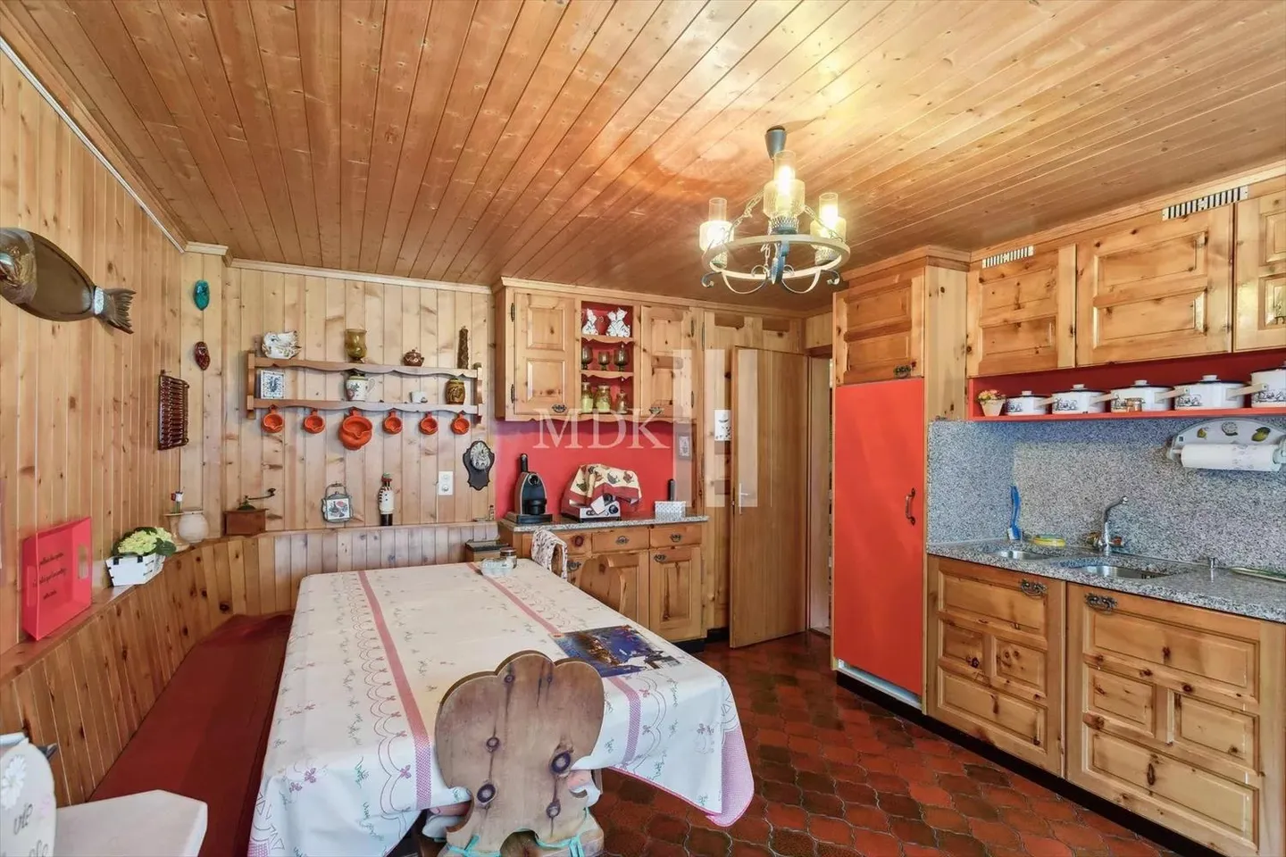 Chalet 8.5 Zimmer - Foto 10 von 13