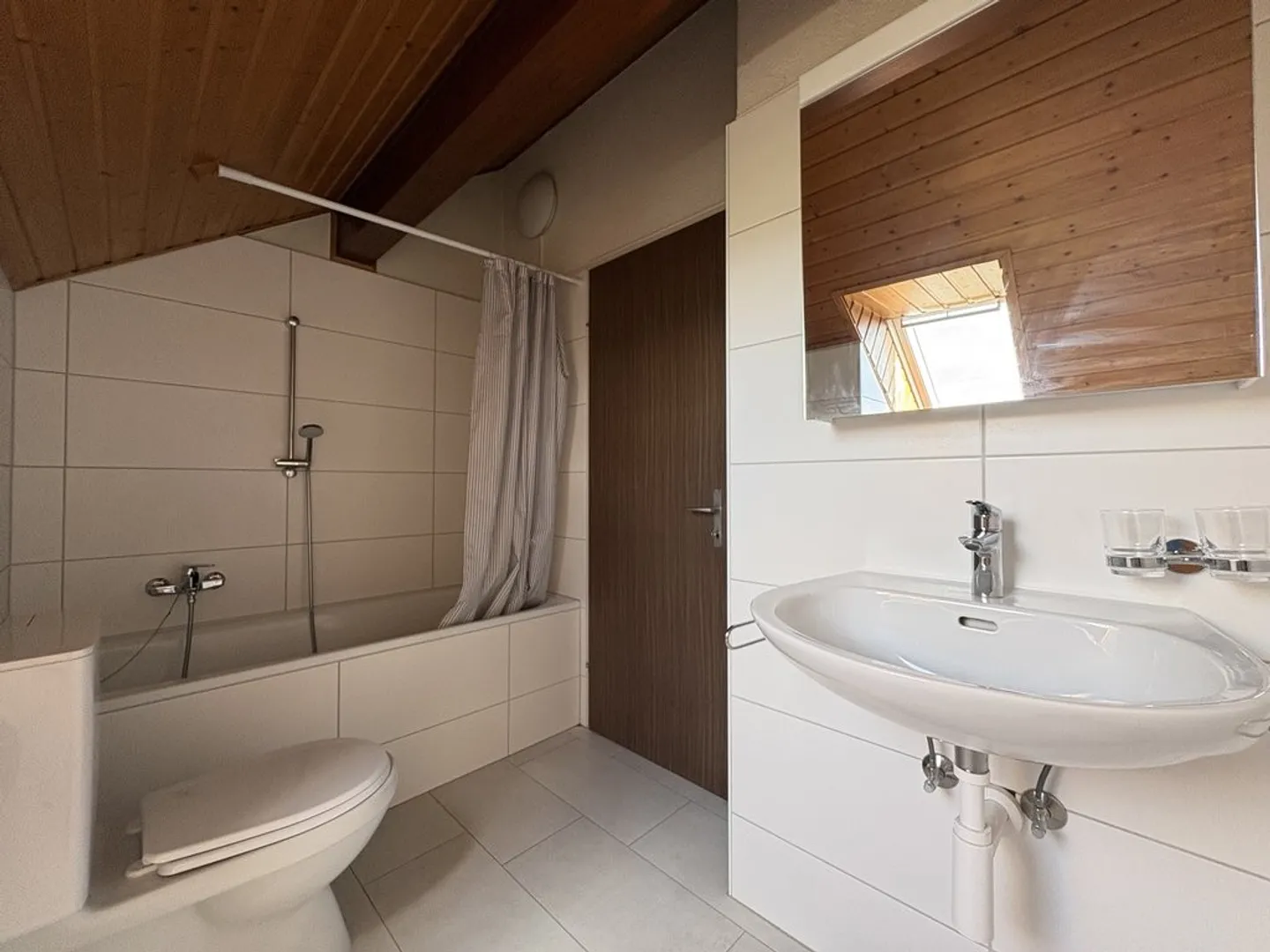 Appartamento di due e mezzo locali per CHF 1'210.-/mese, spese incluse - Foto 5 di 6