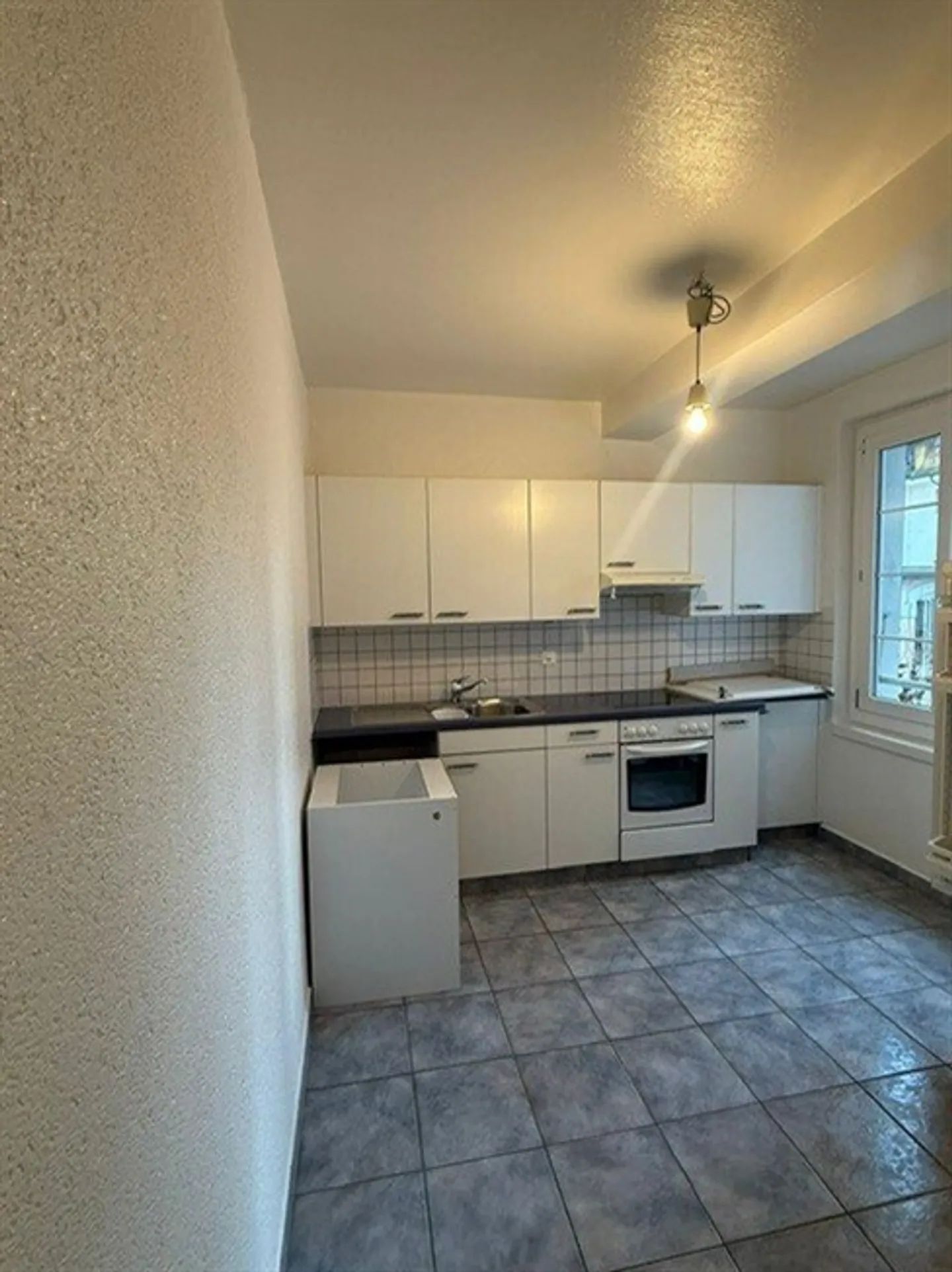 Magnifique appartement de 3,5 pièces au premier étage - Photo 2 sur 7