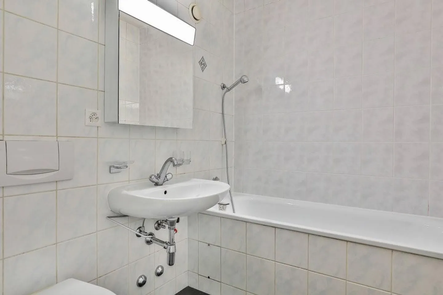 Geräumige Wohnung in Servette - Foto 6 von 9