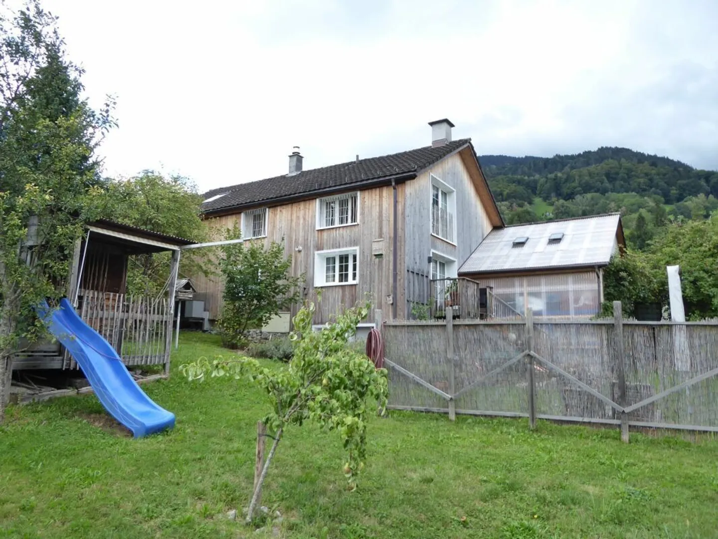 5-room single-family house with attached shed and generous outdoor area - Photo 20 of 23