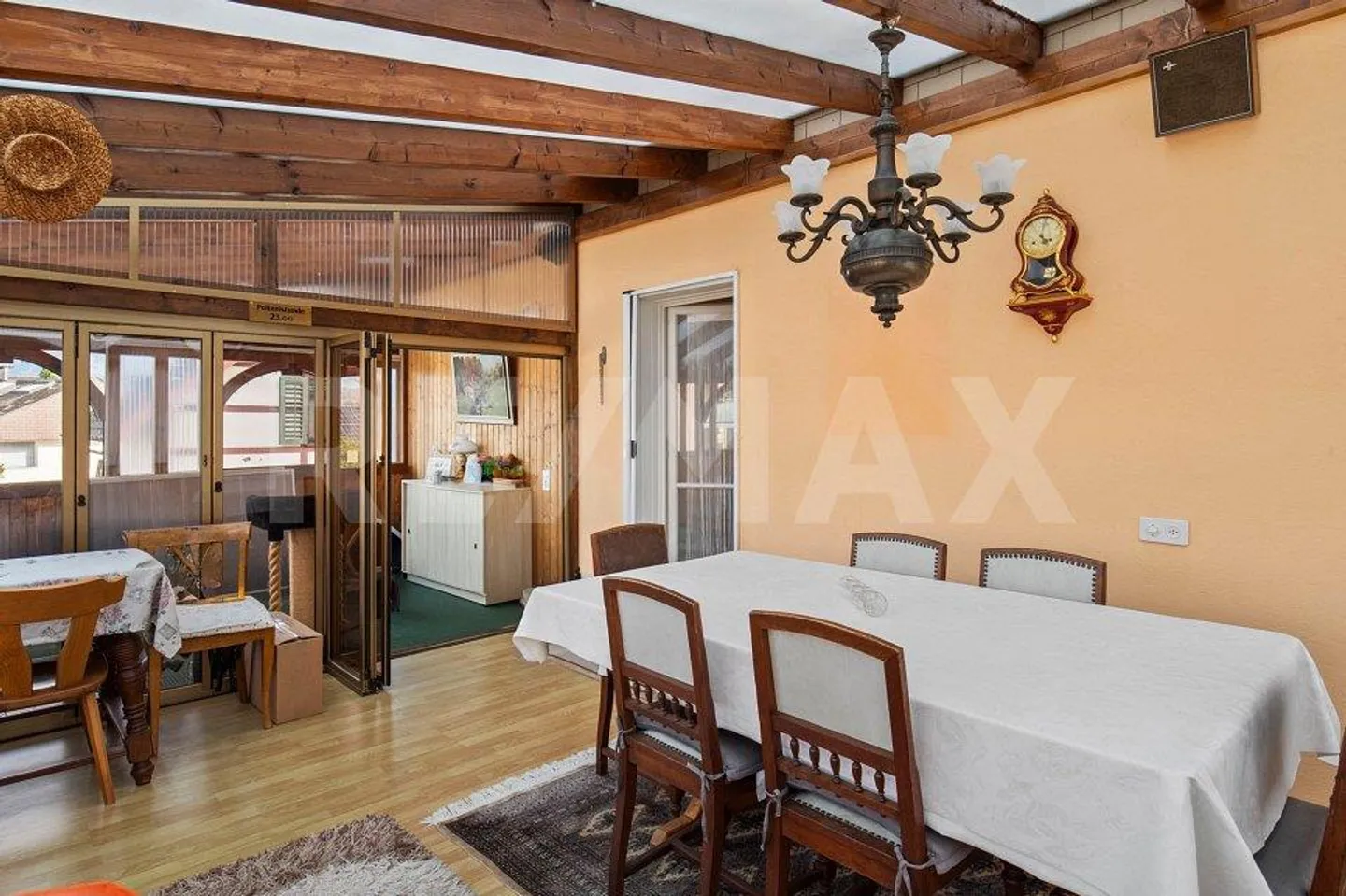 Maison individuelle de 7 pièces avec appartement séparé à vendre à Reichenburg SZ ! - Photo 10 sur 13