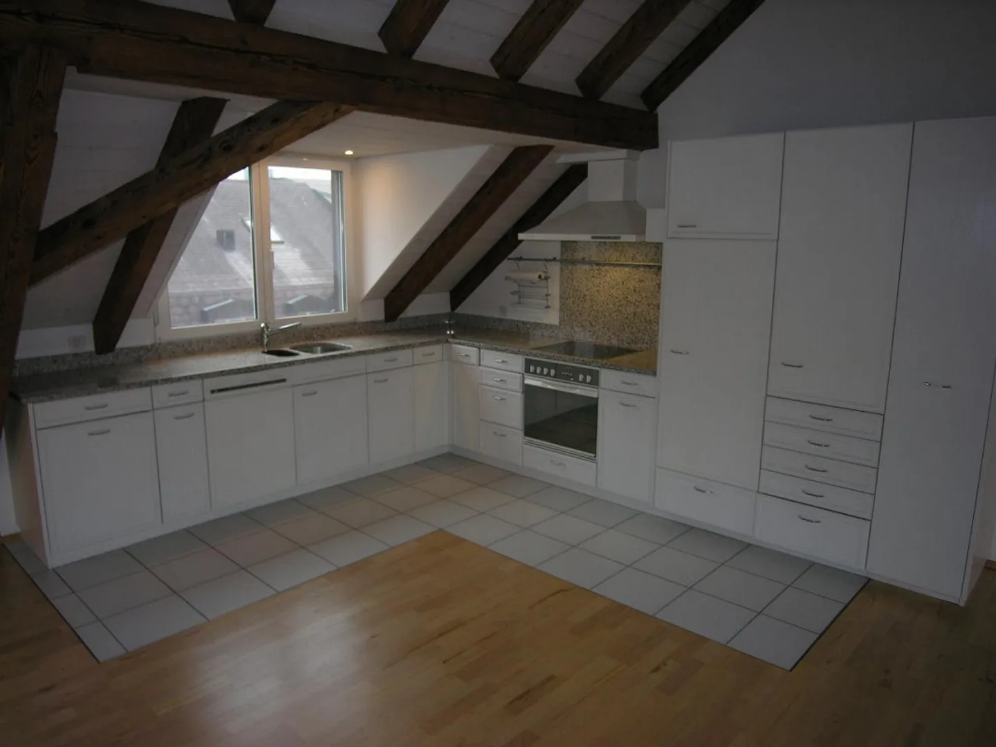 Charming attic apartment near the Rhine promenade - Photo 1 of 7