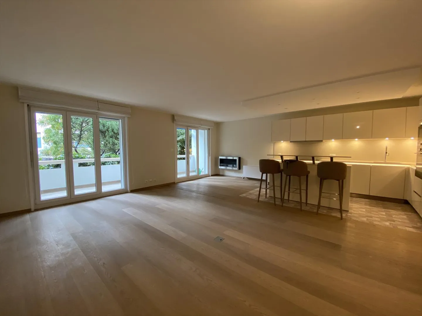 Appartamento 5.5 stanze - Foto 3 di 17