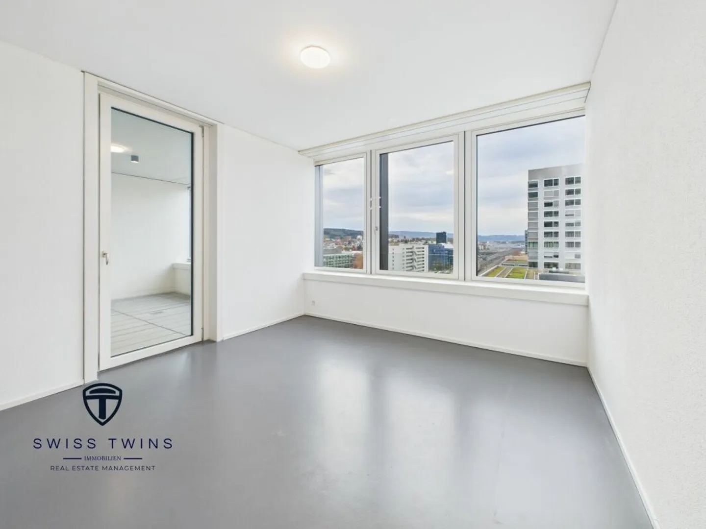 A Home Above the Clouds - Where Architecture Meets Emotion - Photo 9 of 15