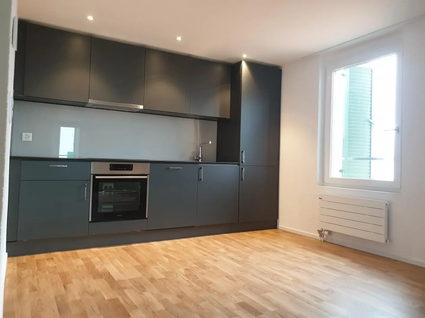 Appartement moderne de 3,5 pièces - Photo 1 sur 9