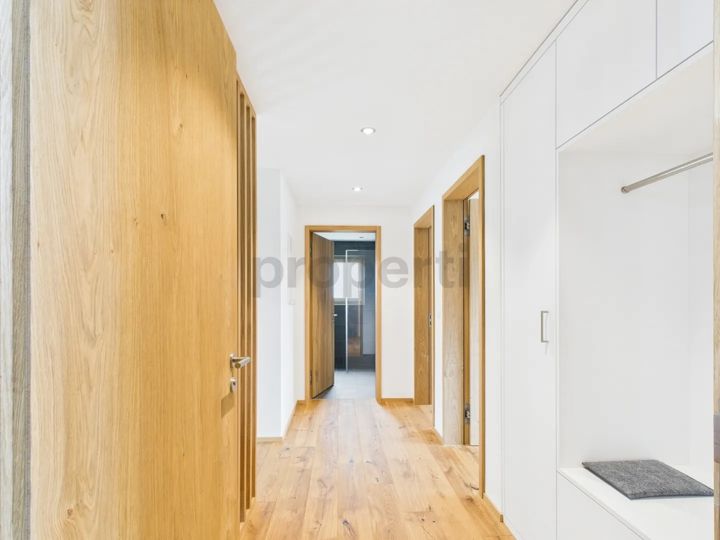 Bellissimo appartamento maisonette di nuova costruzione con vista sulle montagne e sul lago a Brigels - Foto 6 di 12