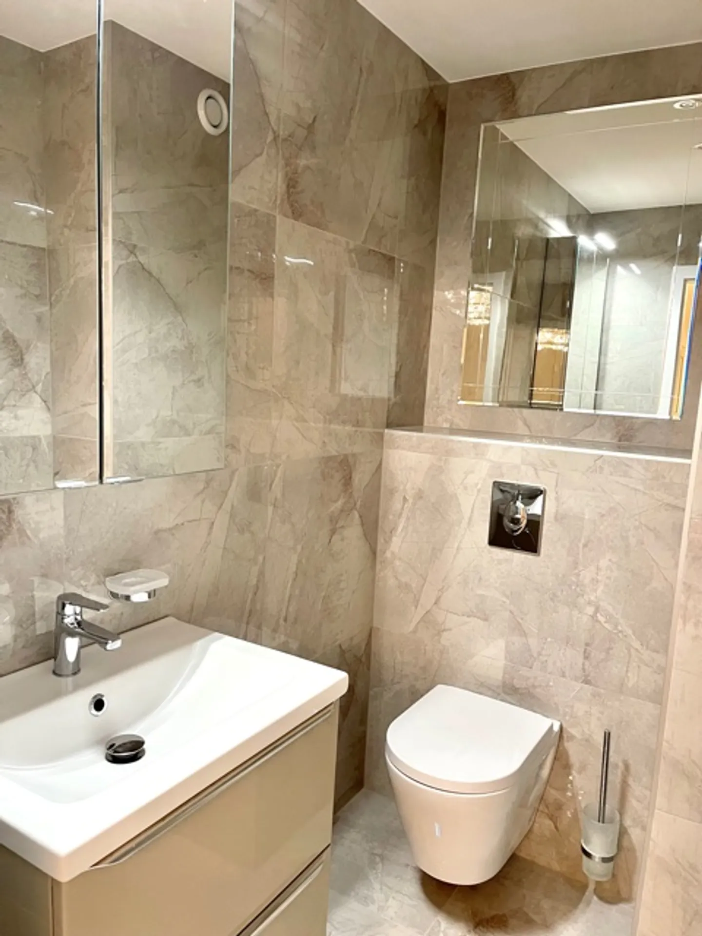 Appartamento 5.5 stanze - Foto 12 di 17