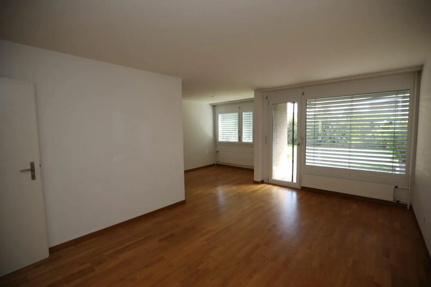 Attractive 3.5-room ground floor apartment in Ittigen - Photo 3 of 10