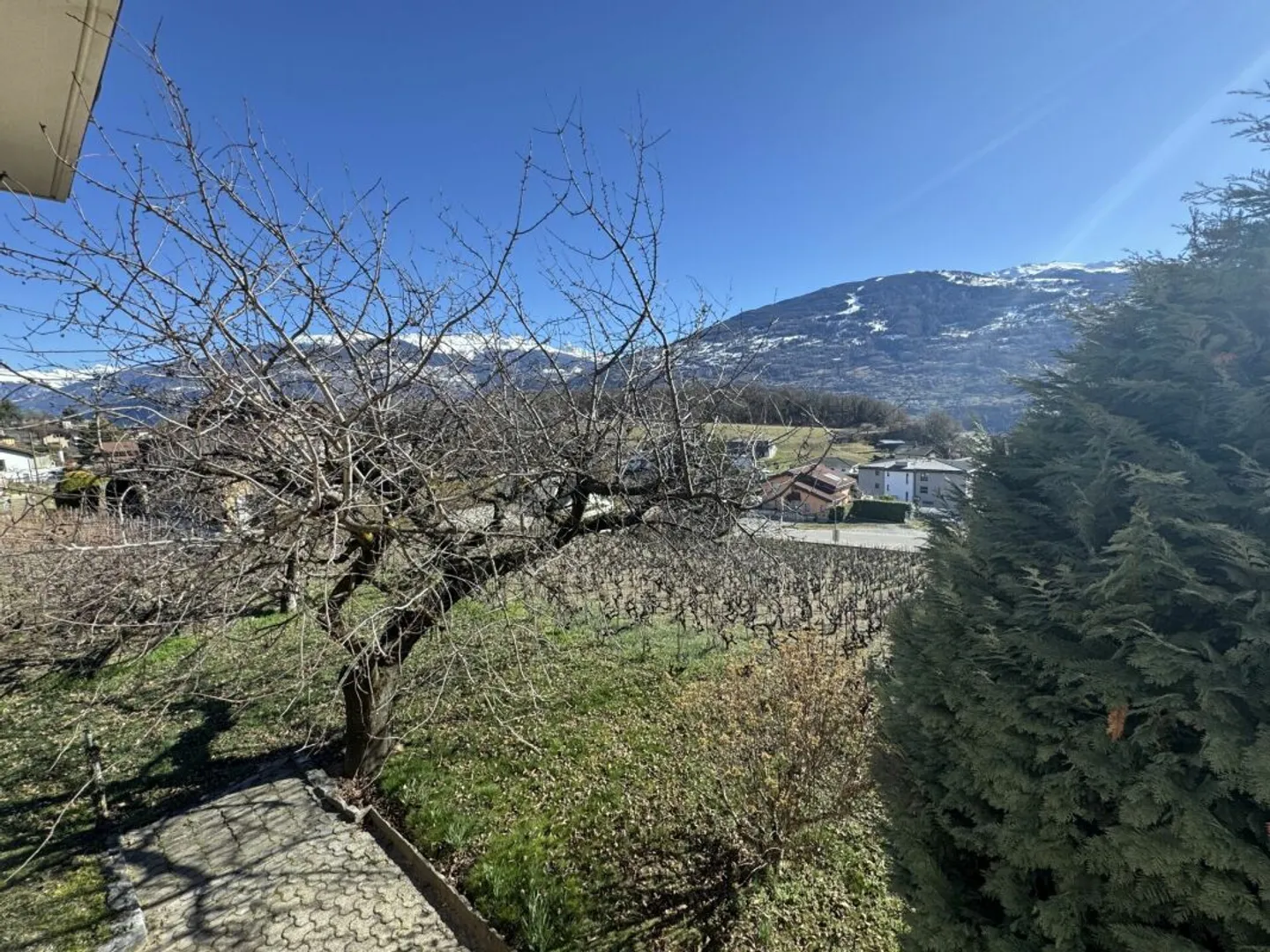 Charmante Villa in Savièse - Foto 8 von 27