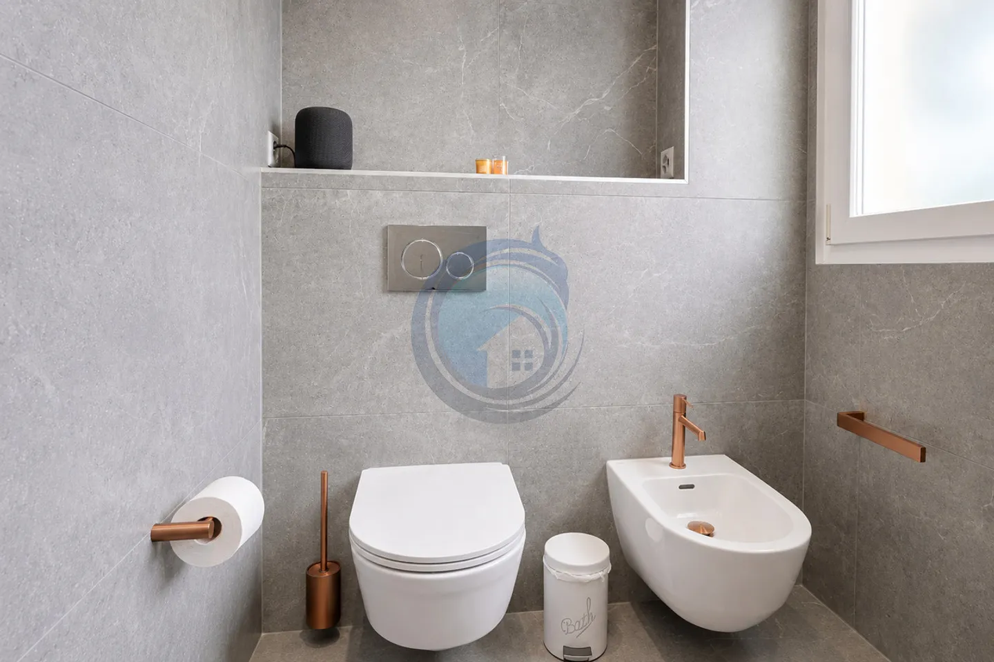 Charming Semi-Detached Villa with Lake View - Photo 19 of 21