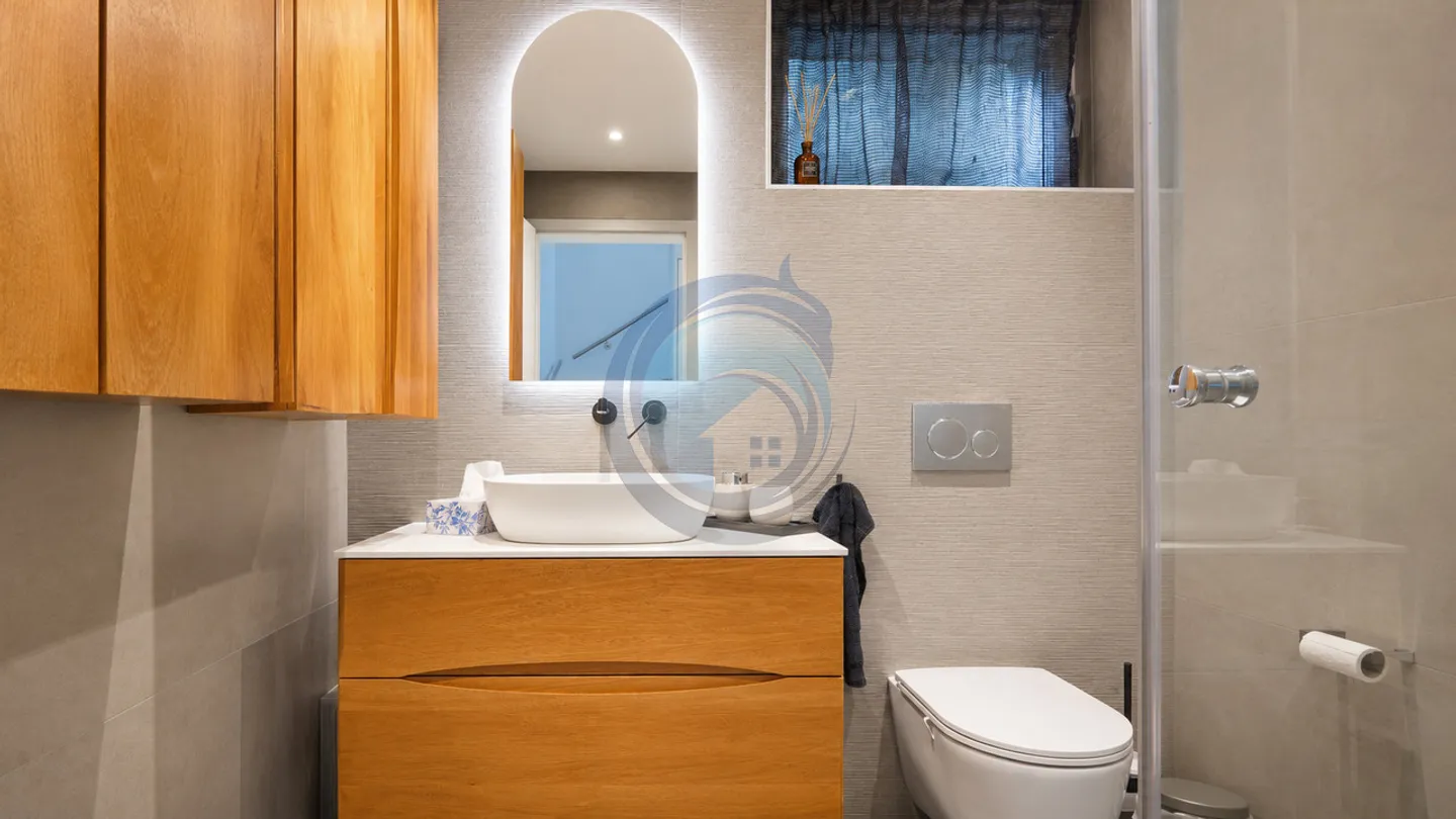 Charming Semi-Detached Villa with Lake View - Photo 21 of 21