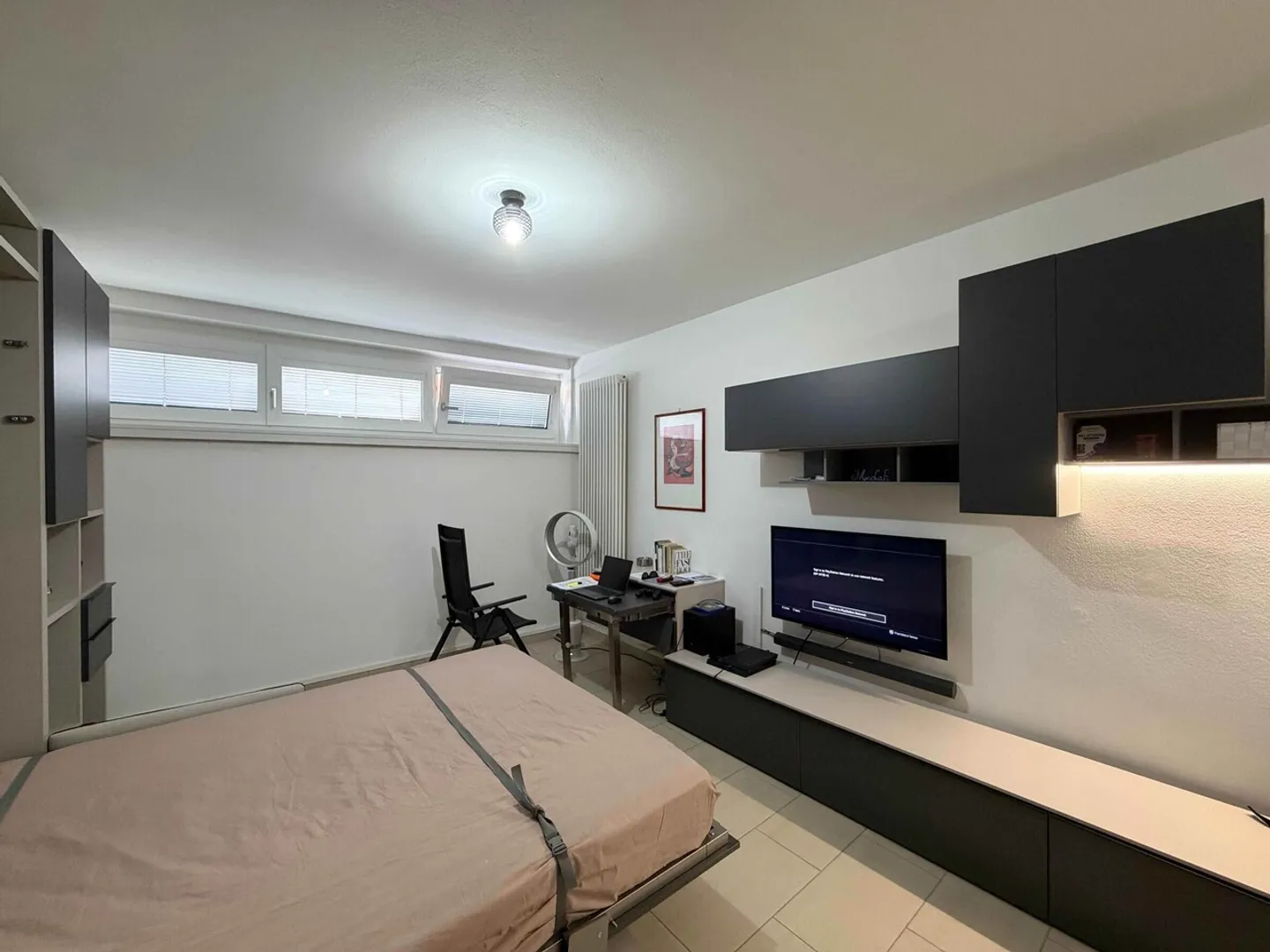 Gemütliche 1,5-Zimmer-Wohnung mit Seeblick in Melide - Foto 3 von 8