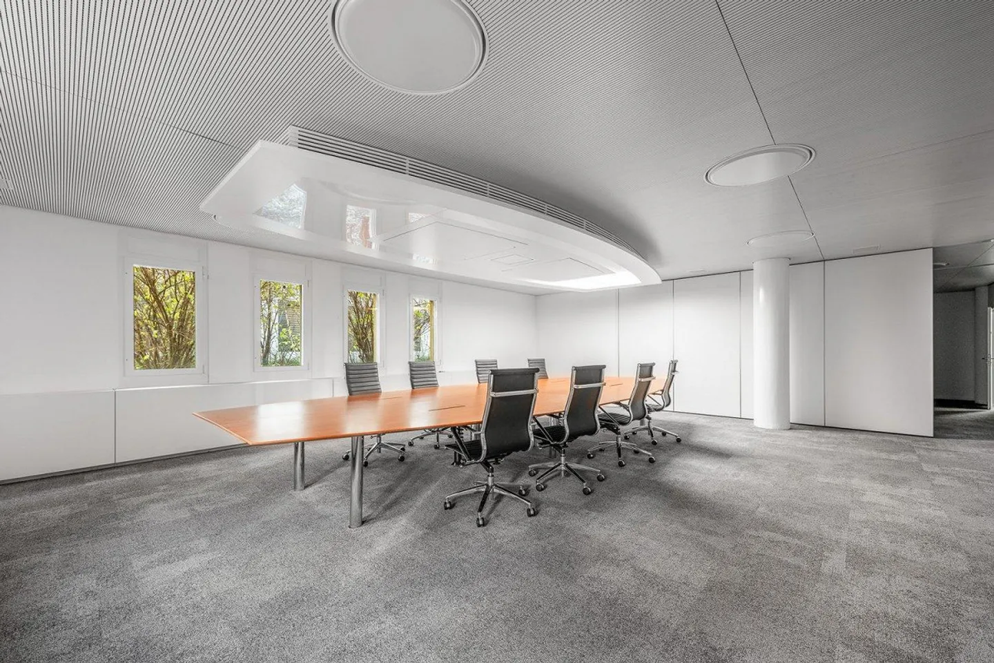 Espace de bureau temporaire dans un emplacement privilégié - 31.03.2027 - Photo 7 sur 10