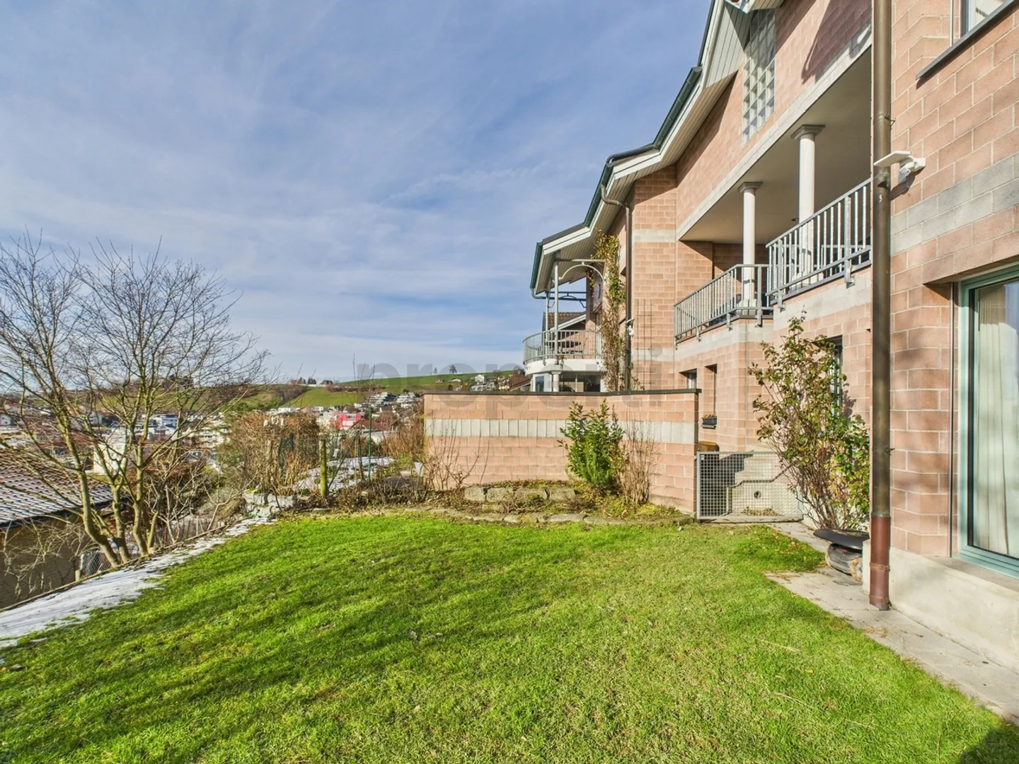 6.5-Zimmer Einfamilienhaus in Adligenswil  befristet auf 2 Jahre - Foto 1 von 13