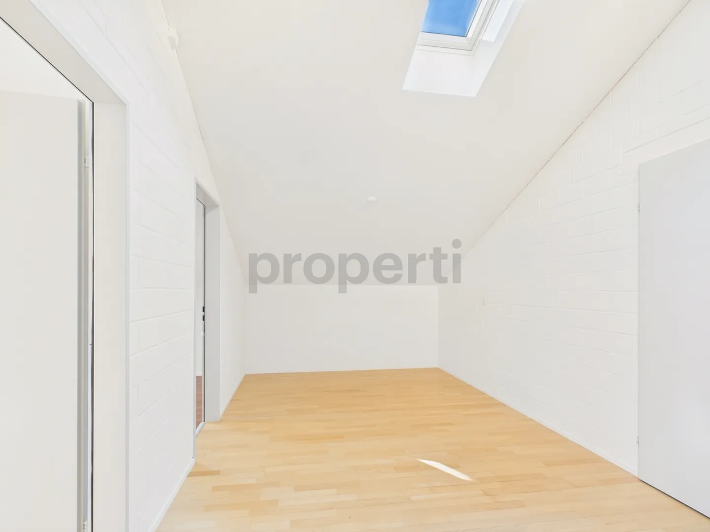 6.5-Zimmer Einfamilienhaus in Adligenswil  befristet auf 2 Jahre - Foto 9 von 13