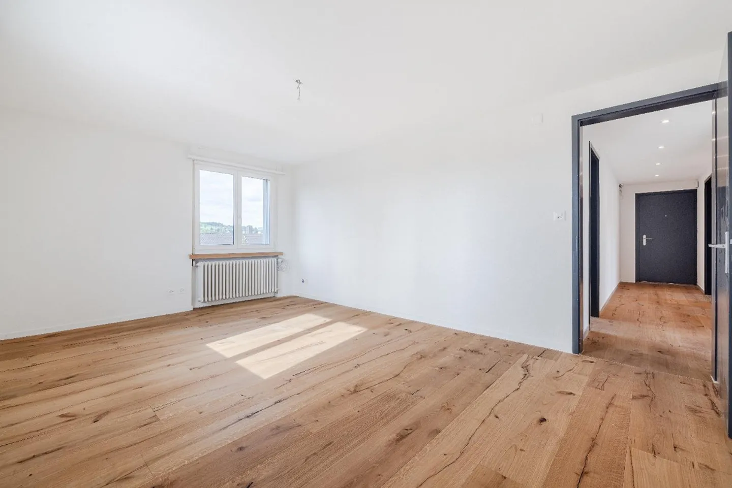 Moderne helle 4 Zi. Wohnung mit Weitblick in Gossau 🏠🌞 - Foto 3 von 11