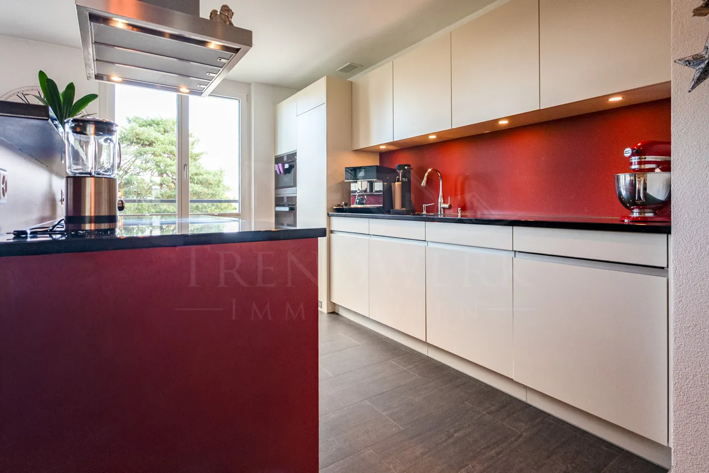 Modern 3.5-room condominium in Münchenbuchsee in a quiet location - Photo 4 of 16