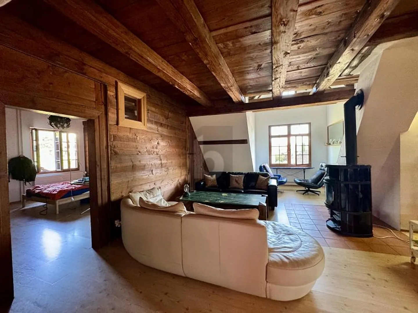 Penthouse for rent - Photo 3 of 6