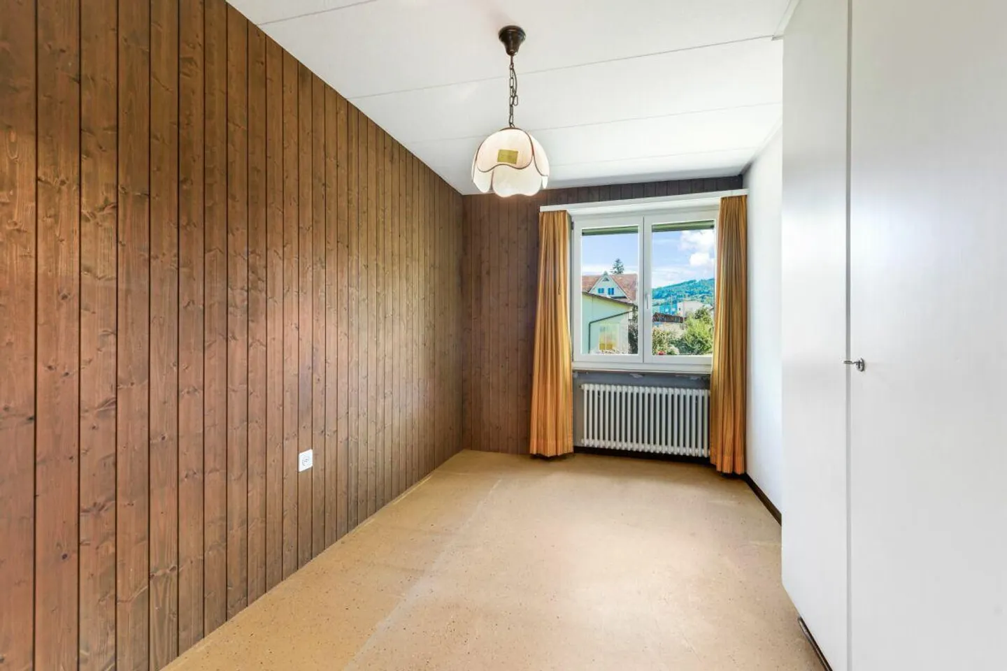 Living with Charm: Detached Villa with Large Garden in a Quiet Location in Goldach - Photo 3 of 30