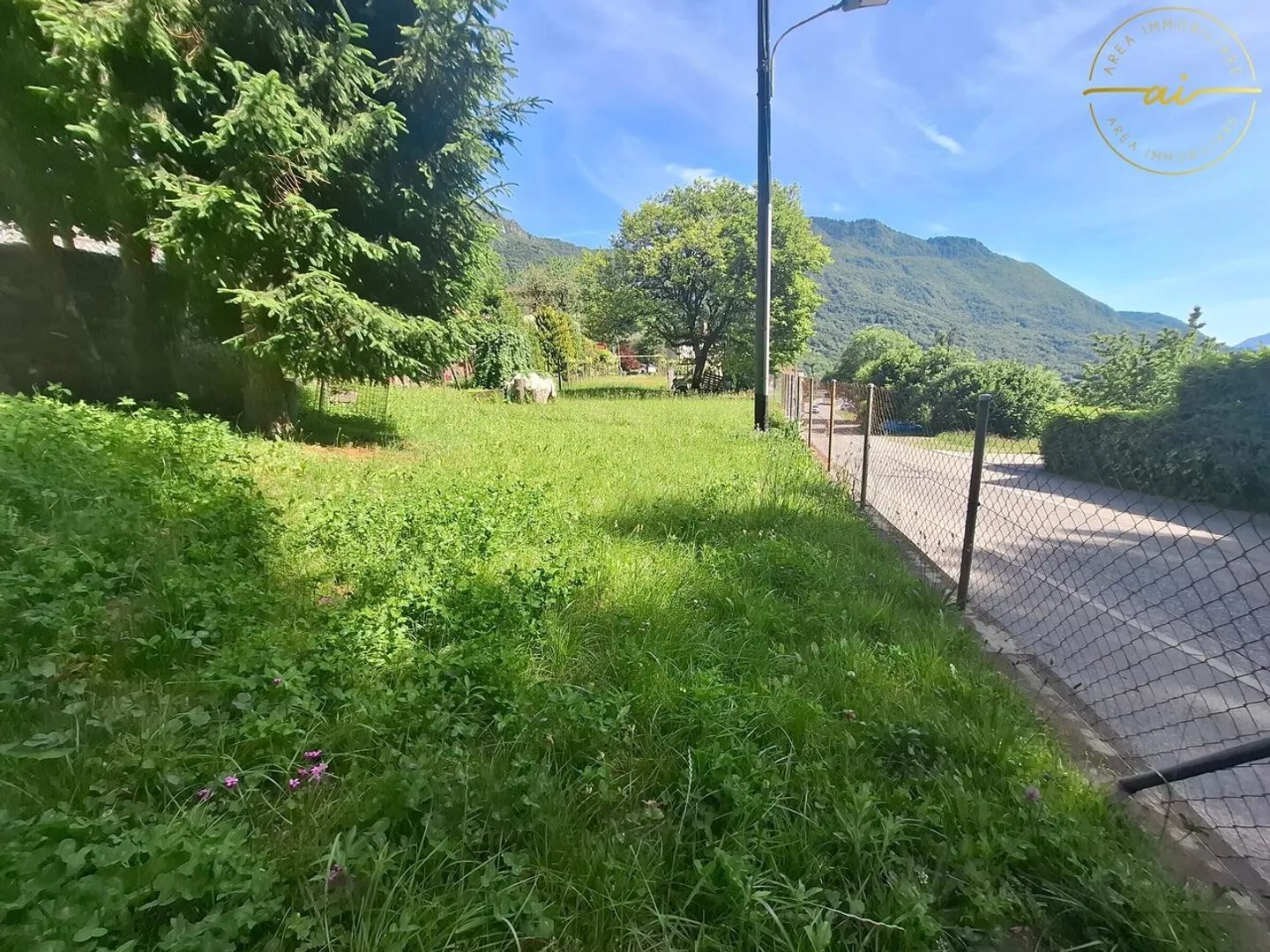 SCHÖNES BAULAND MIT SEEBLICK IN SONVICO - Foto 4 von 6