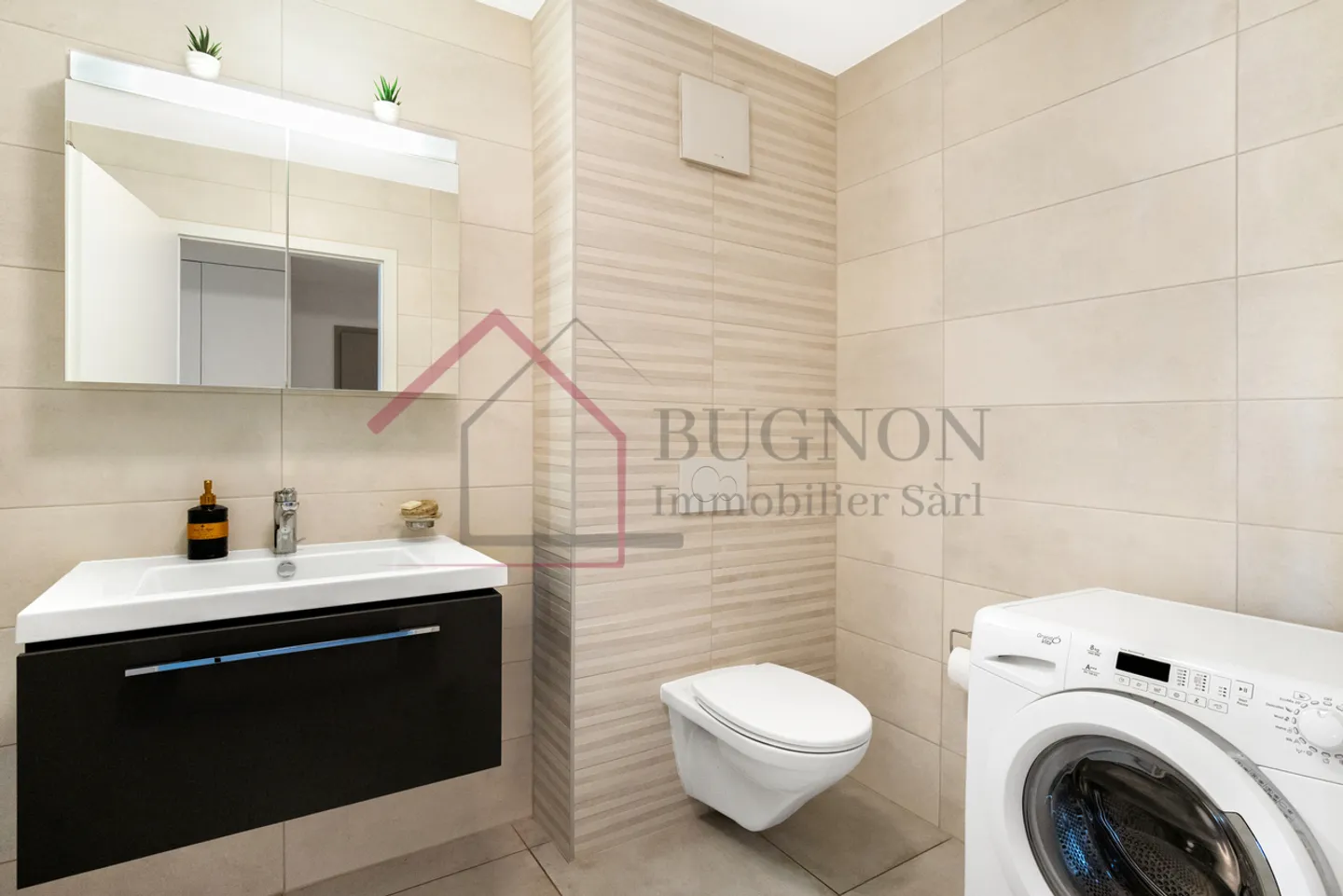 Appartement de 4,5 pièces avec Loggia - Photo 9 sur 14