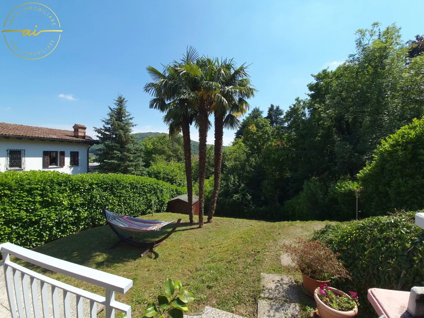 Casa Familiare con Giardino - Foto 2 di 12
