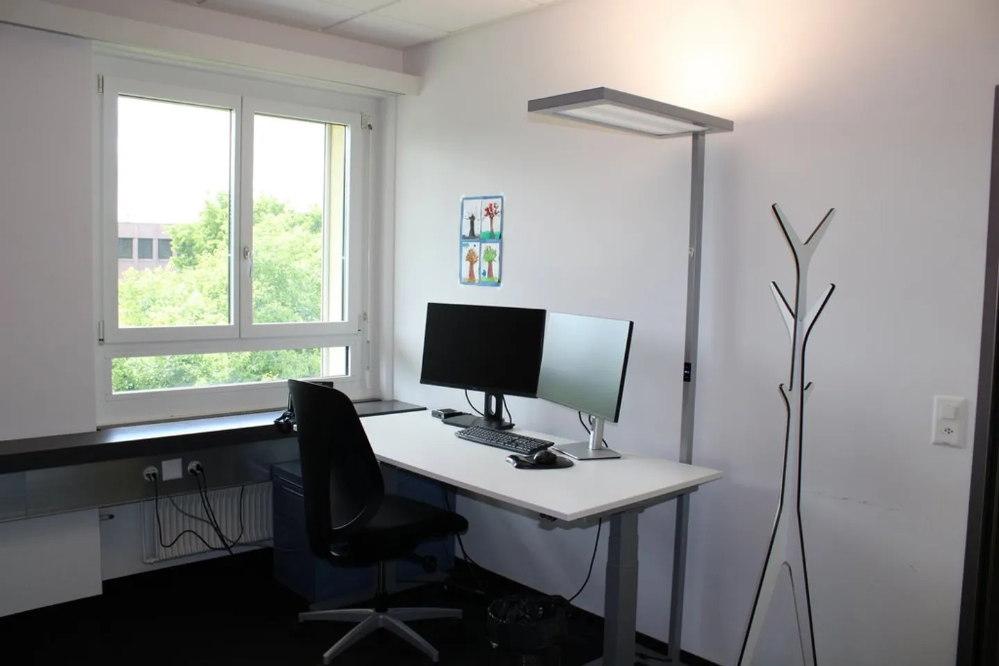 Espace de bureau moderne à Affoltern - Photo 2 sur 10